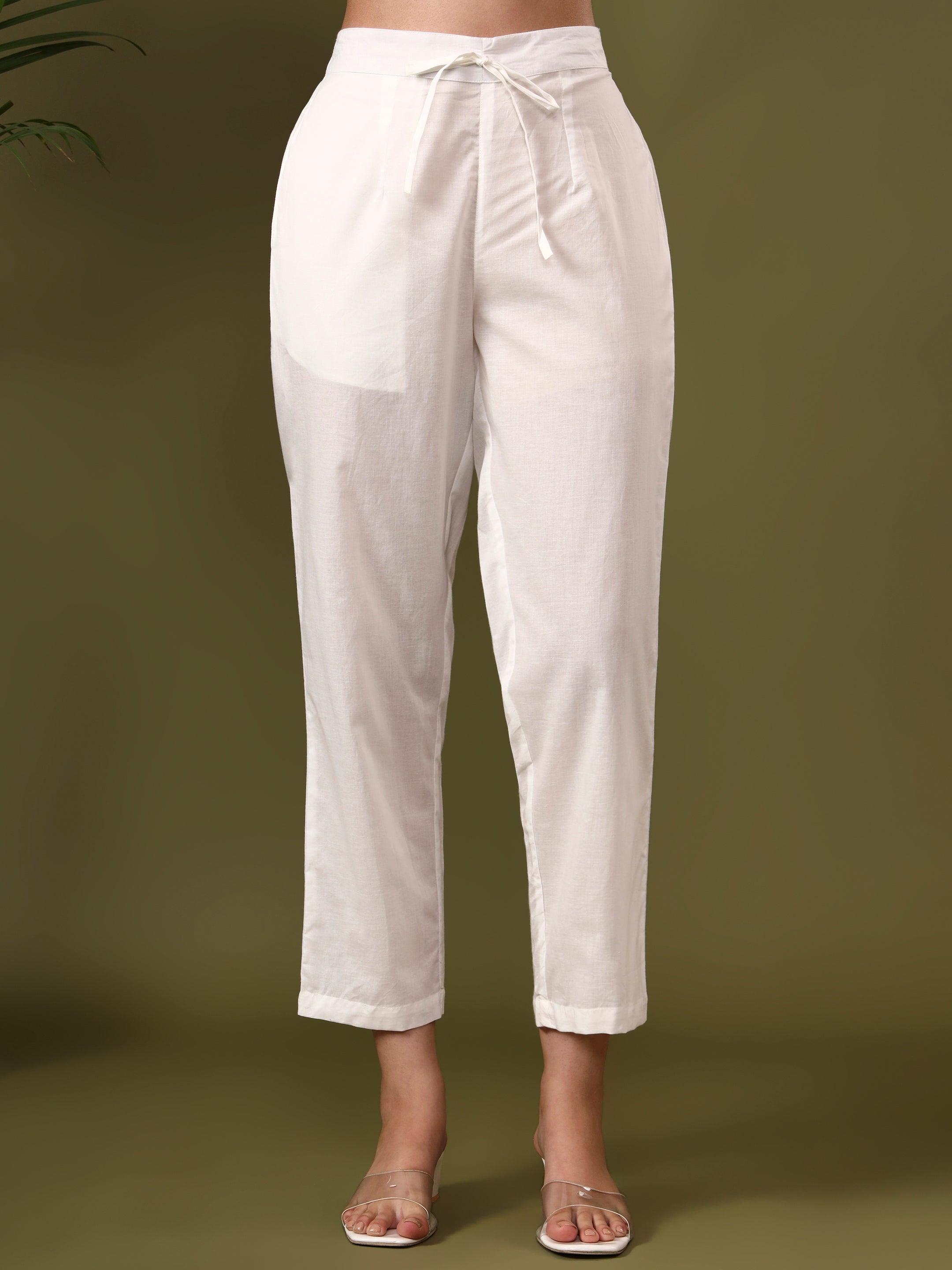 Floral Printed Straight Pure Cotton Kurta & Trousers Sets