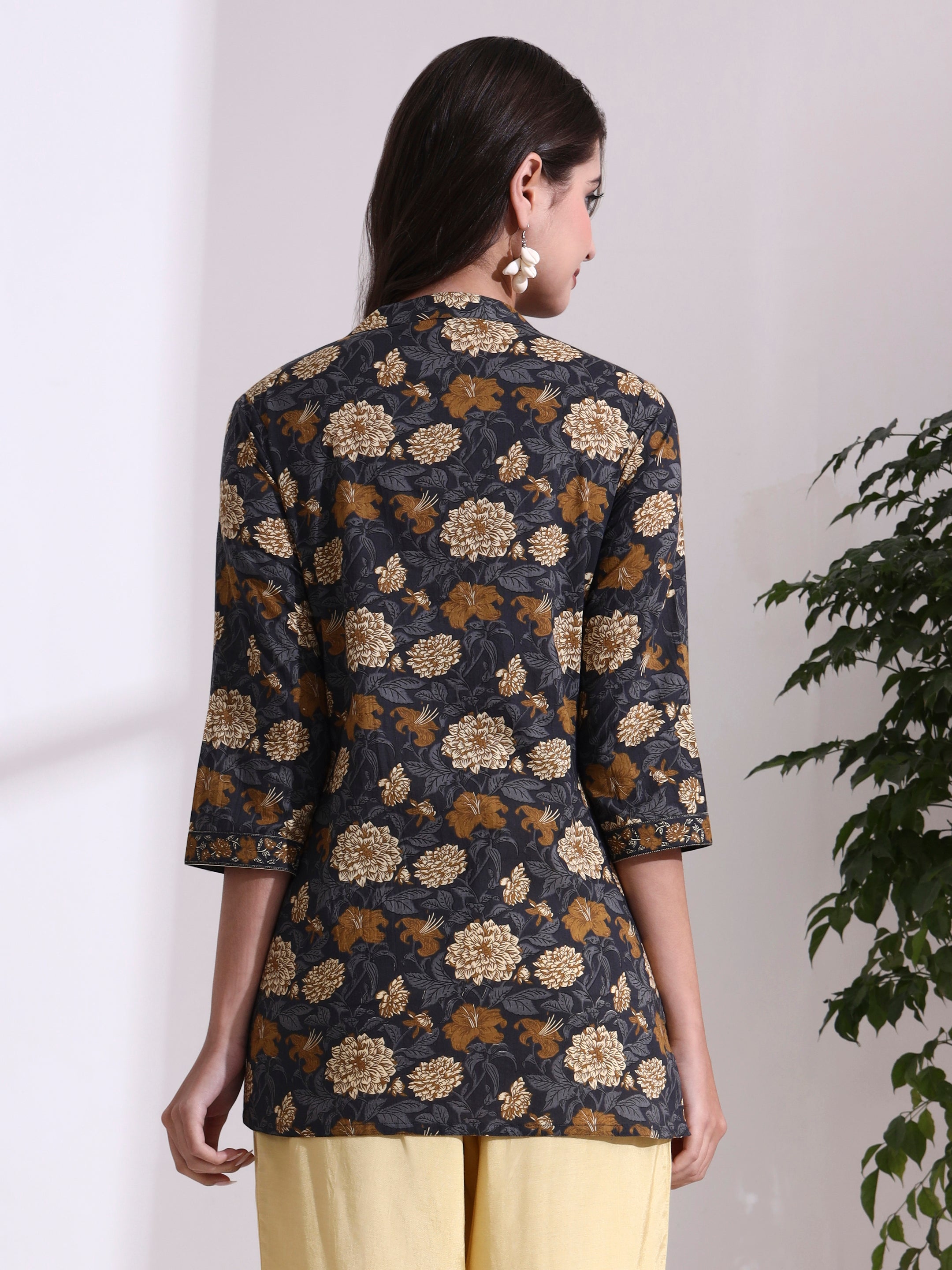 Floral Embroidered Straight Pure Cotton Top