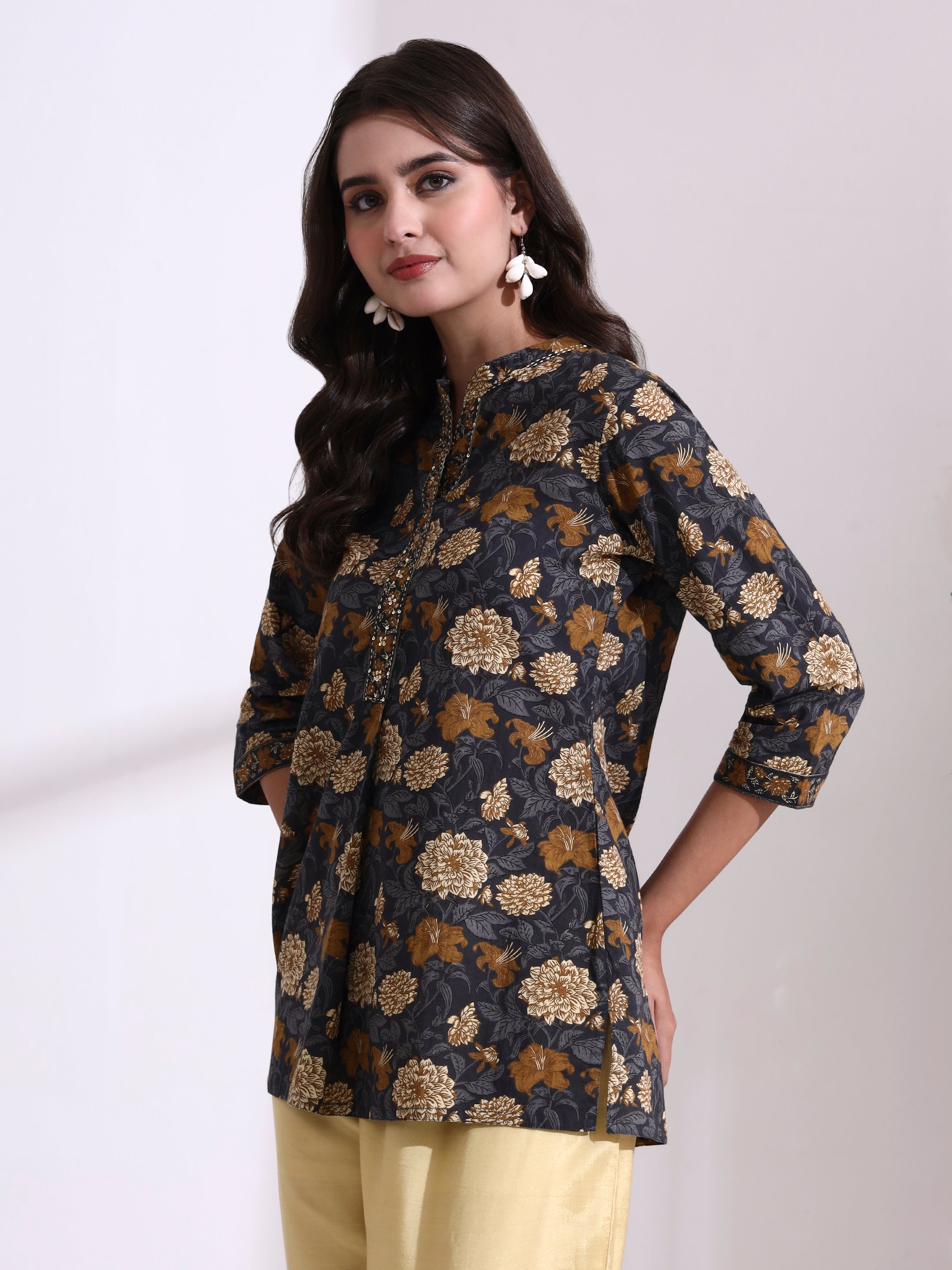Floral Embroidered Straight Pure Cotton Top