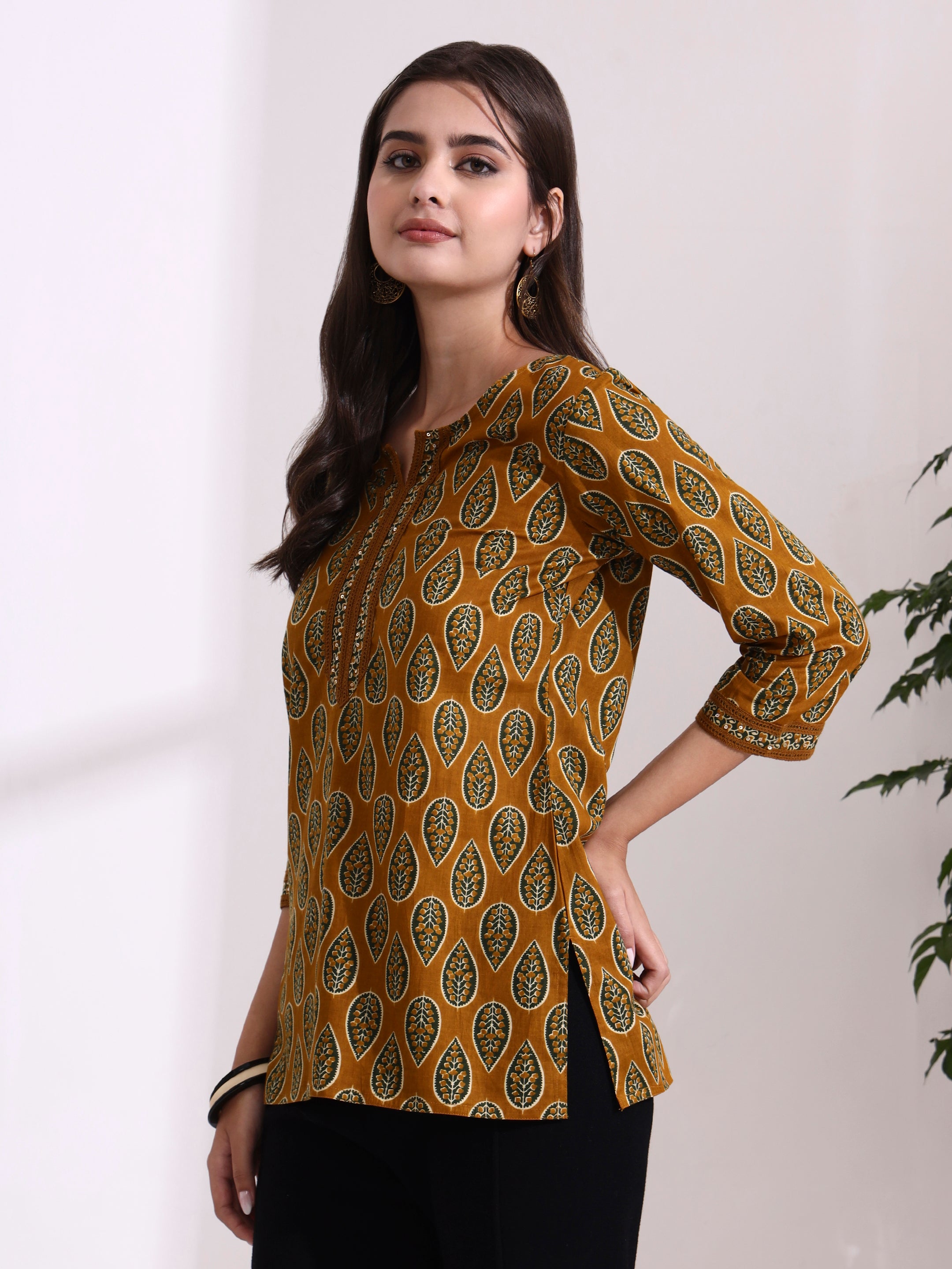 Floral Embroidered Straight Pure Cotton Top