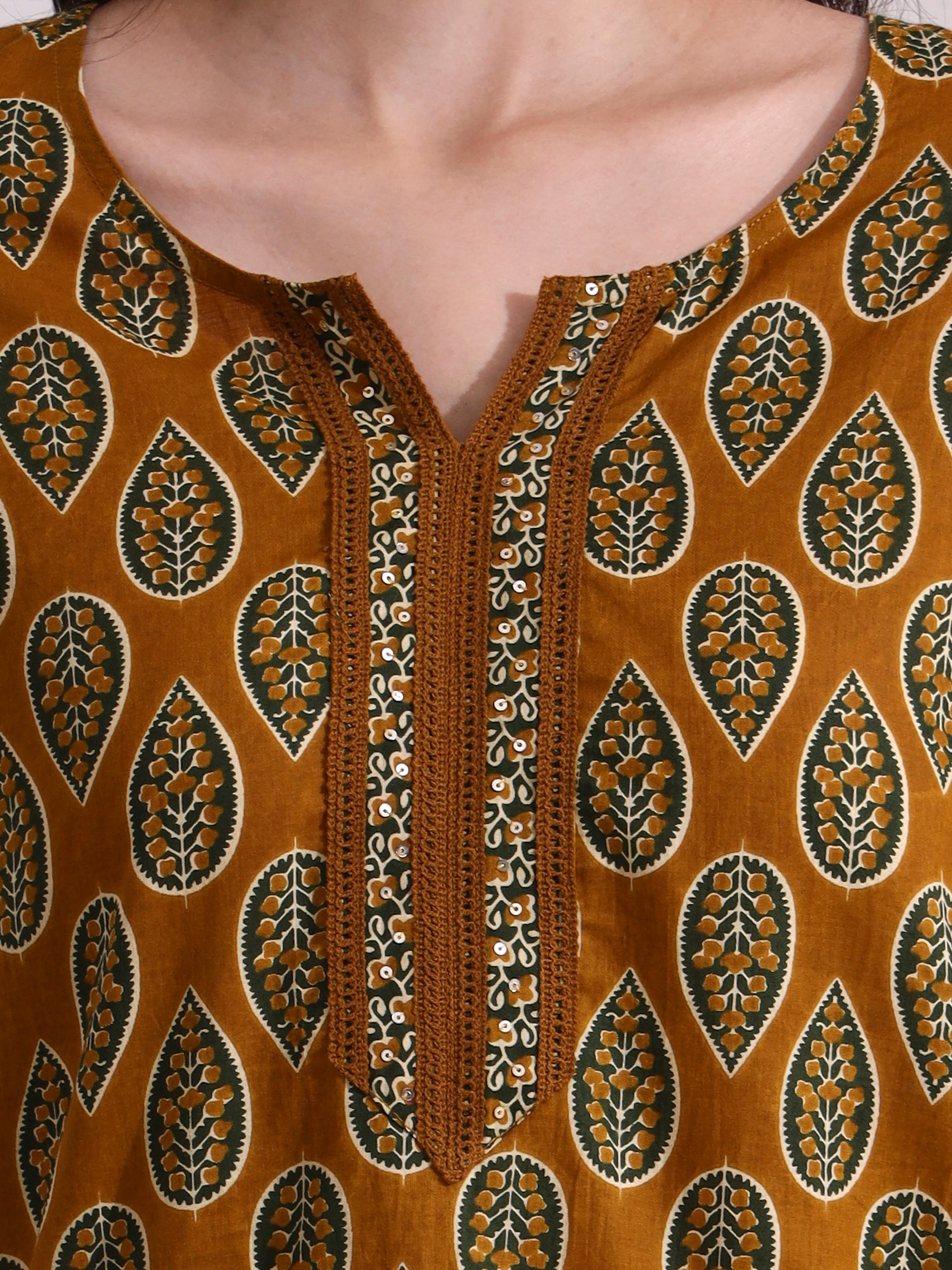 Floral Embroidered Straight Pure Cotton Top