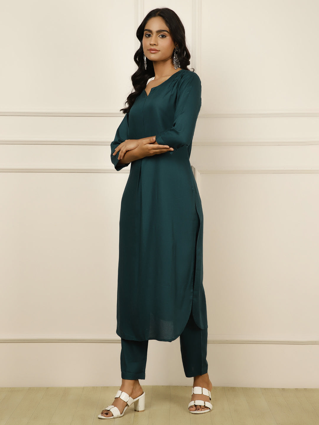 Sea Green Pleated Straight Kurta With Pants