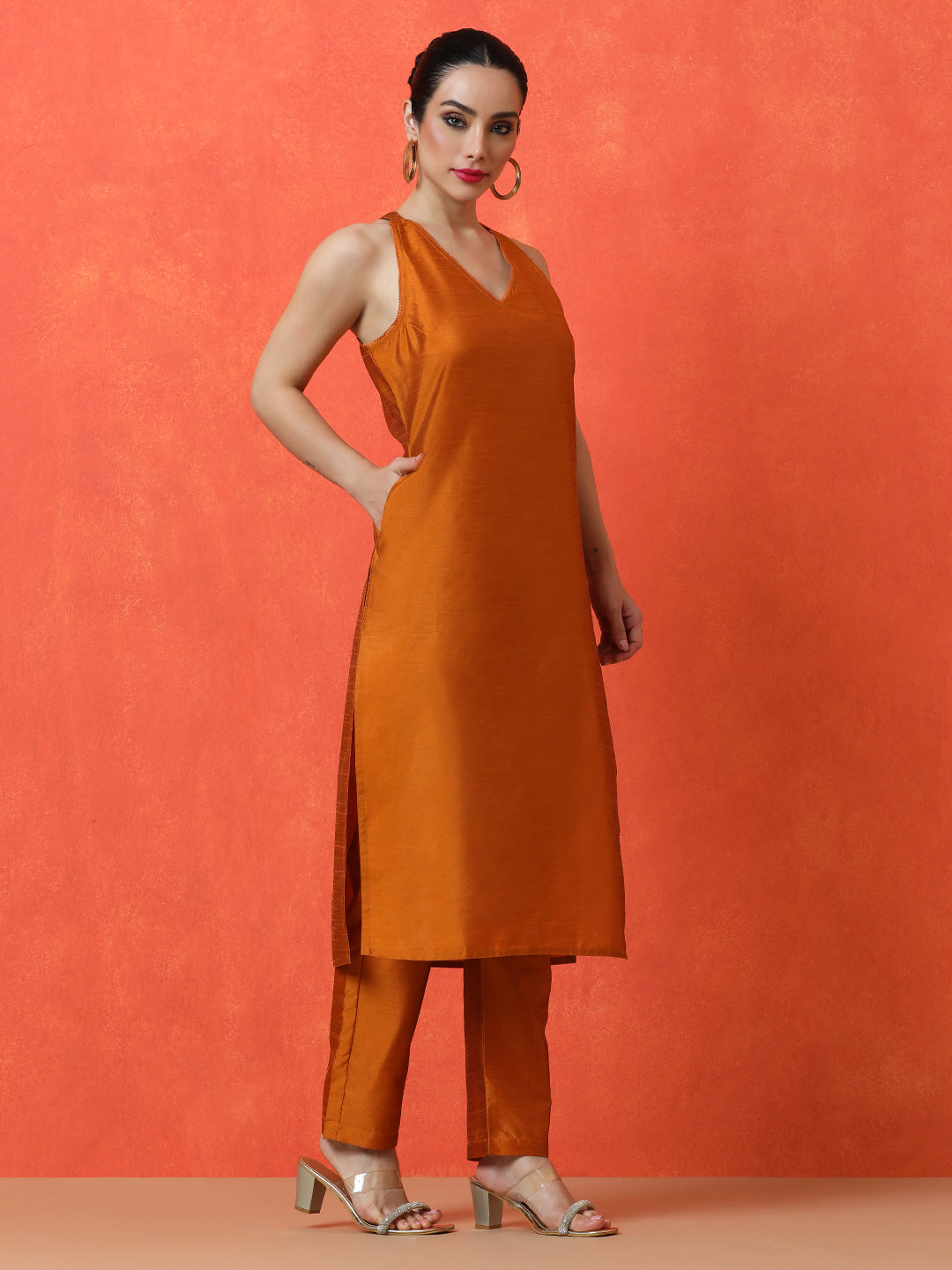 Solid Straight silk blend Kurta & Trousers Sets