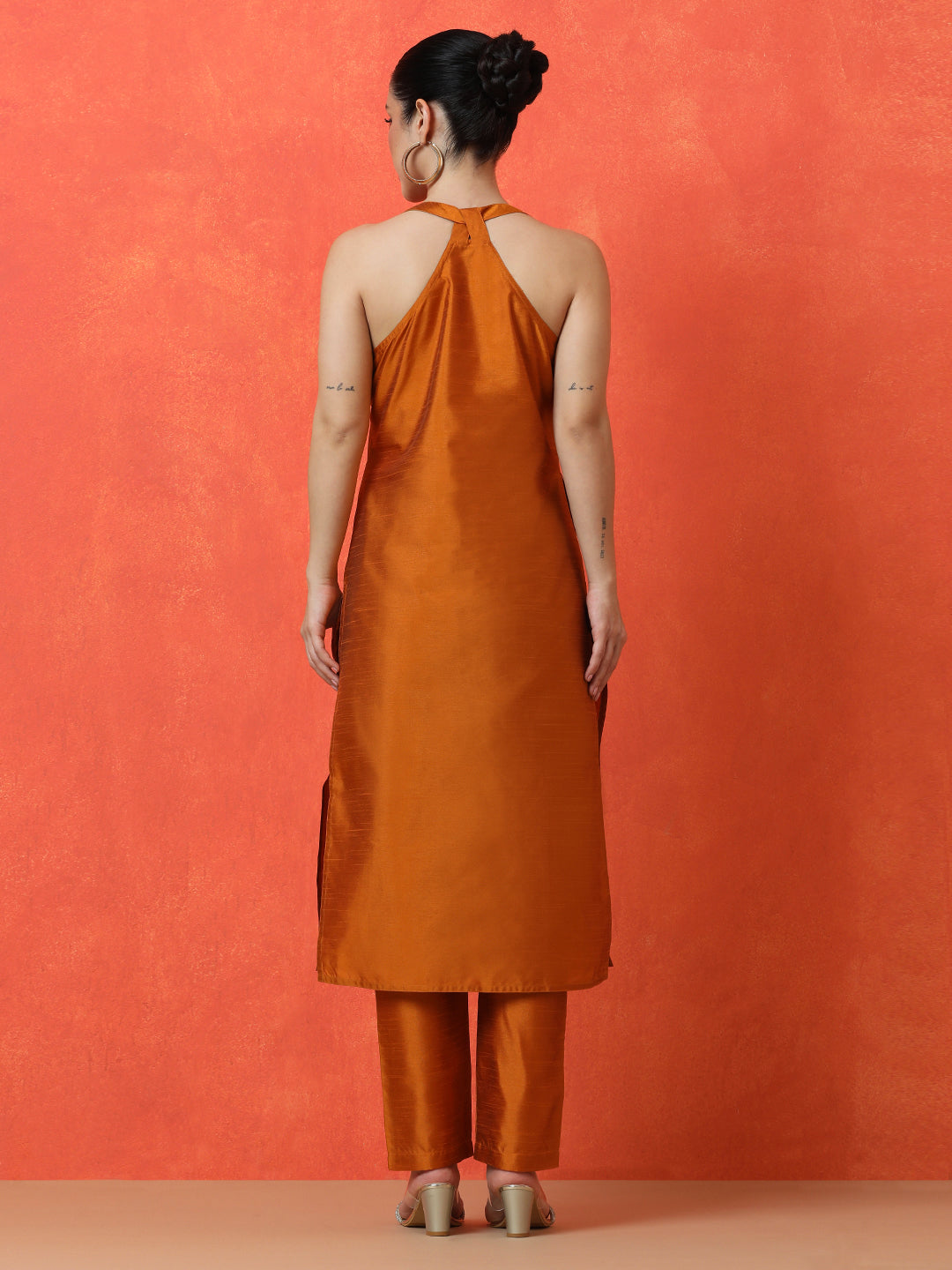 Solid Straight silk blend Kurta & Trousers Sets