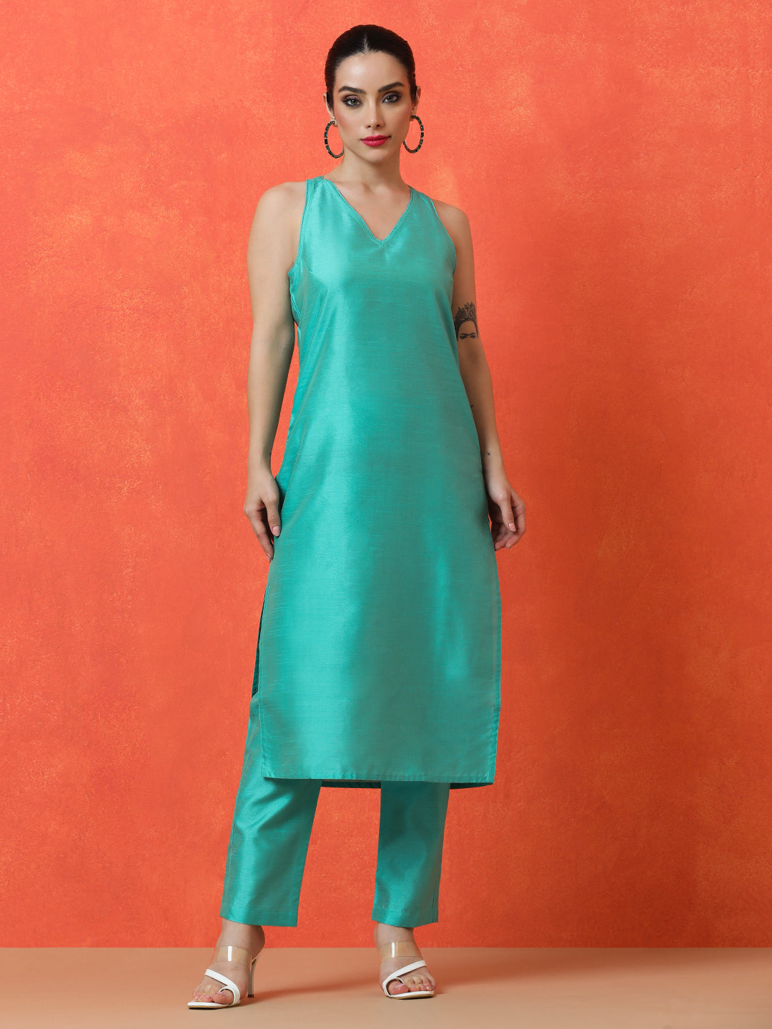 Solid Straight silk blend Kurta & Trousers Sets