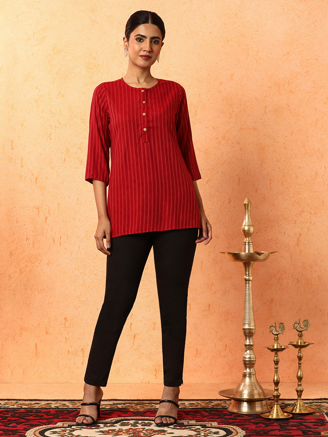 Women Black Solid Regular Trousers