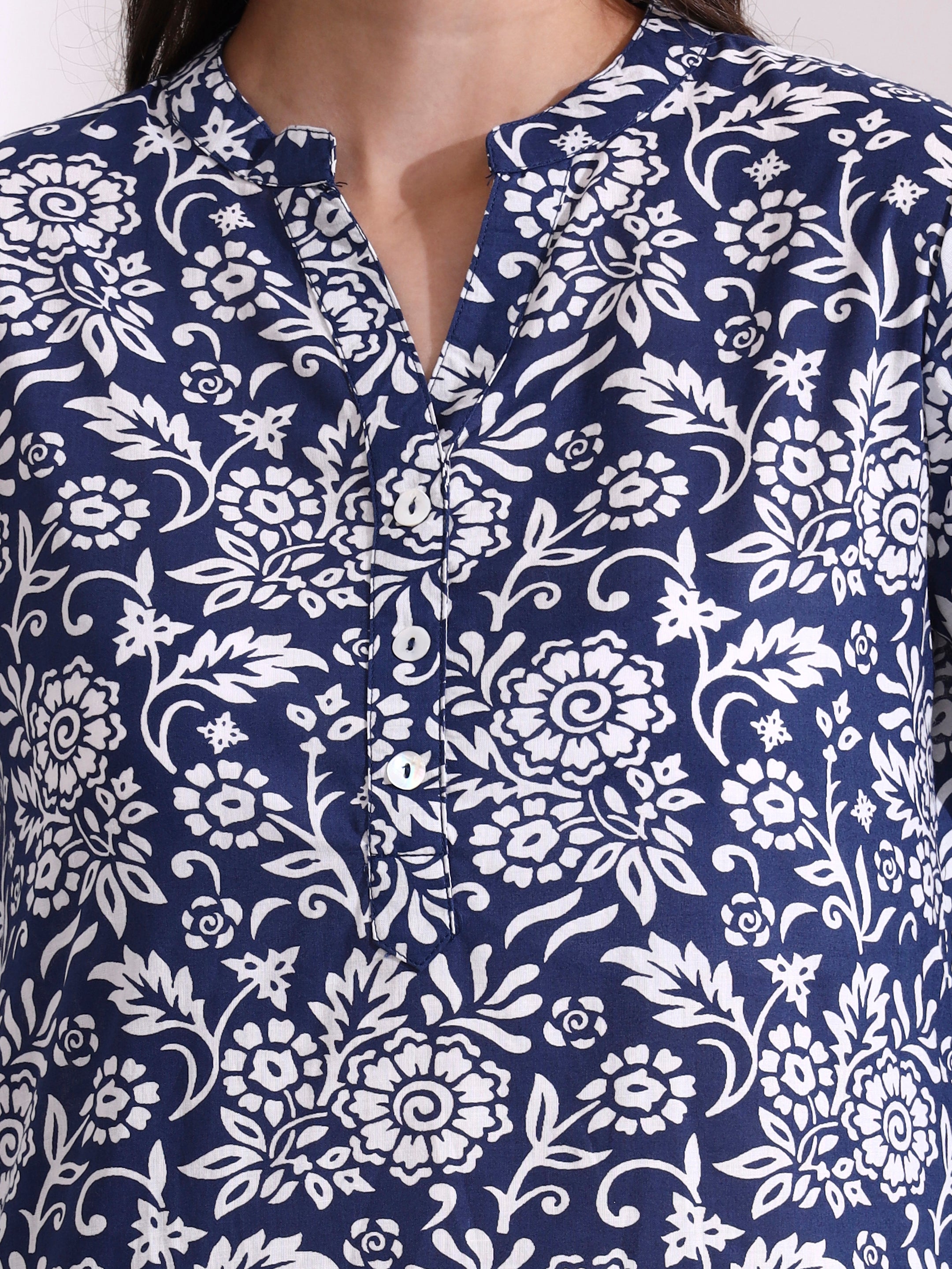 Floral Printed Straight Pure Cotton Kurta & Patiala Sets