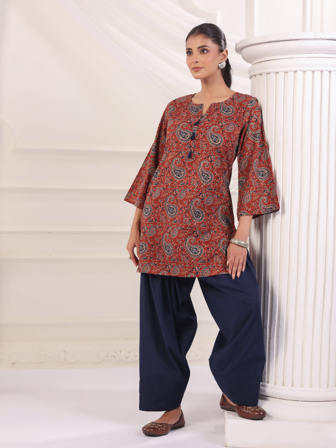 Women Straight Printed Pure Cotton Farshi Suit Sets