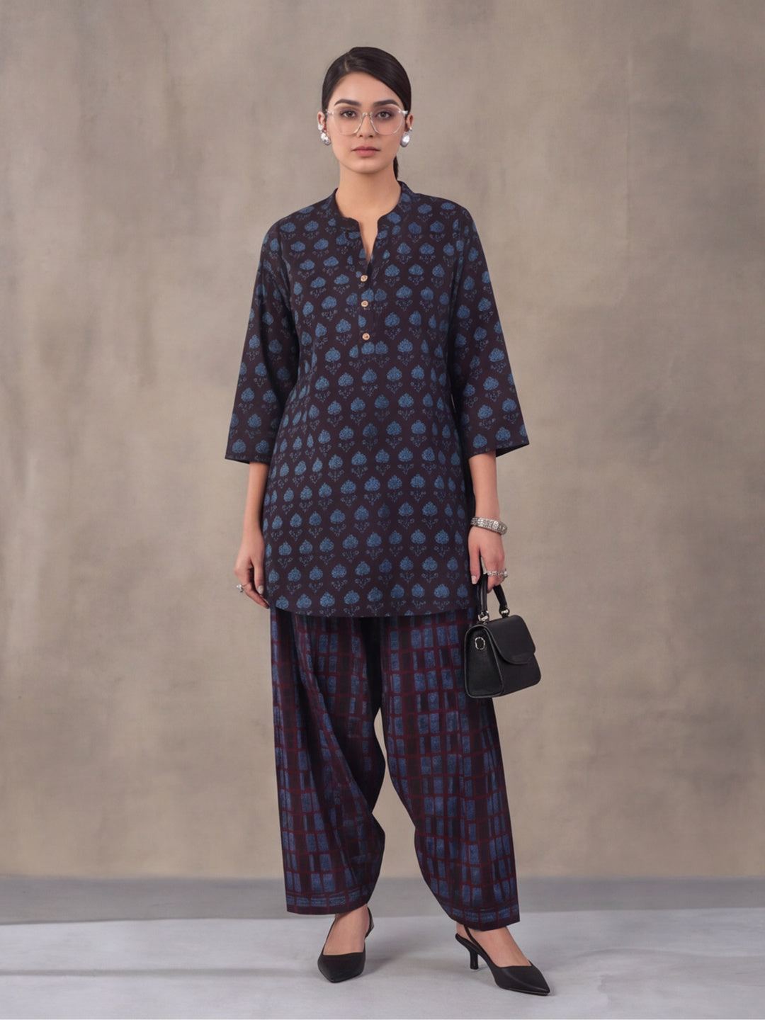 Women Straight Printed Pure Cotton Farshi Suit Sets