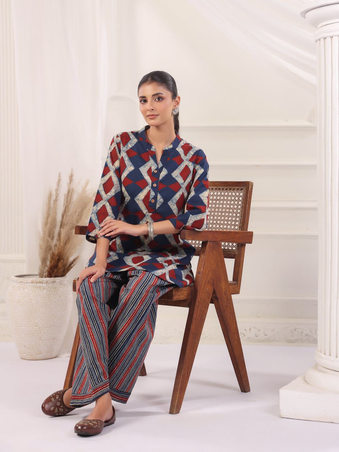 Women Straight Printed Pure Cotton Farshi Suit Sets