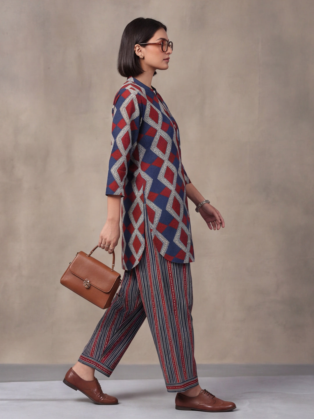 Women Straight Printed Pure Cotton Farshi Suit Sets