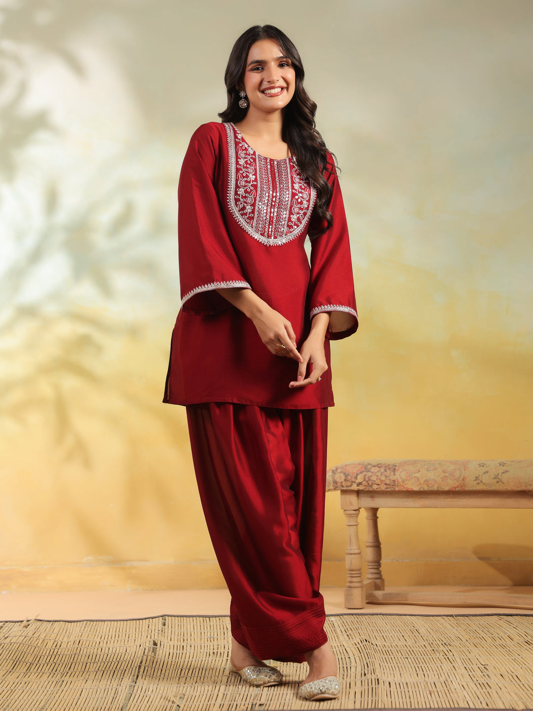 Floral Printed Straight Viscose Rayon Kurta & Salwar Sets