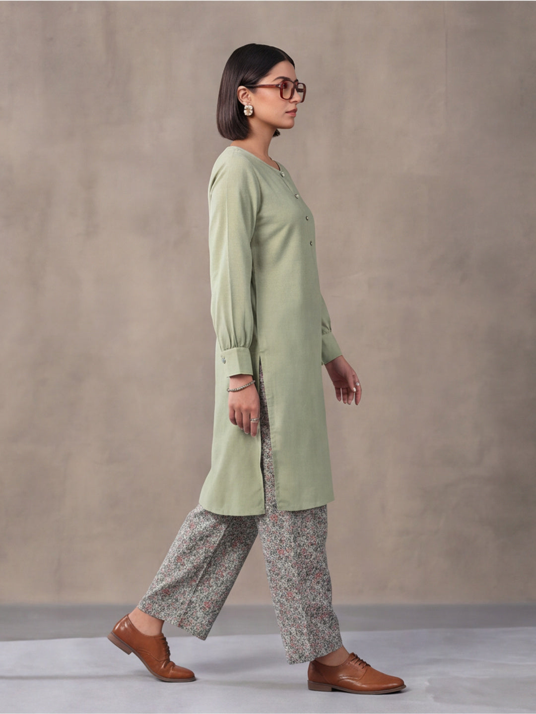 Women Striaght Printed Straight Kurta Sets