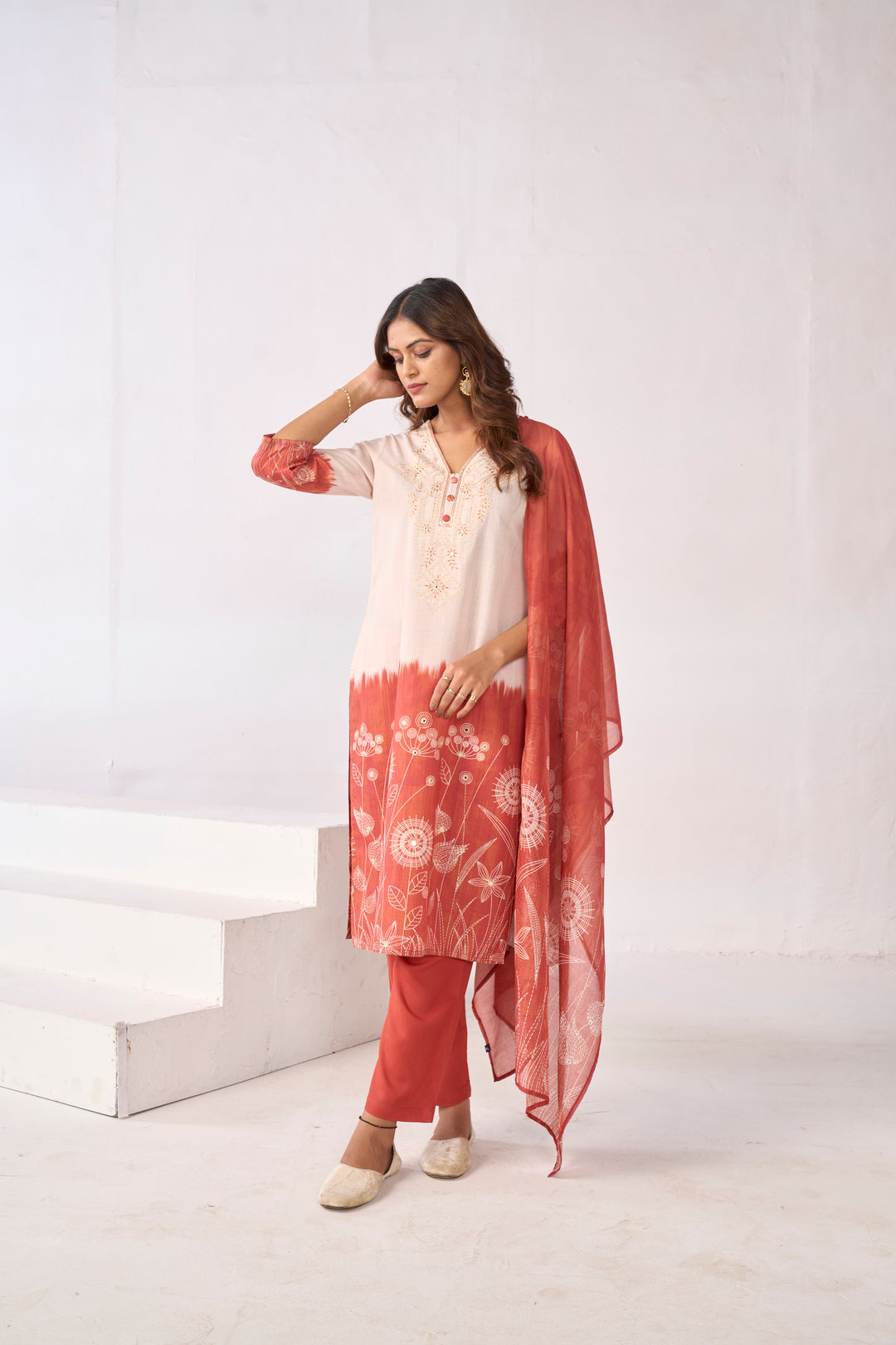 Floral Embroidered Straight Cotton Blend Kurta & Trousers Sets