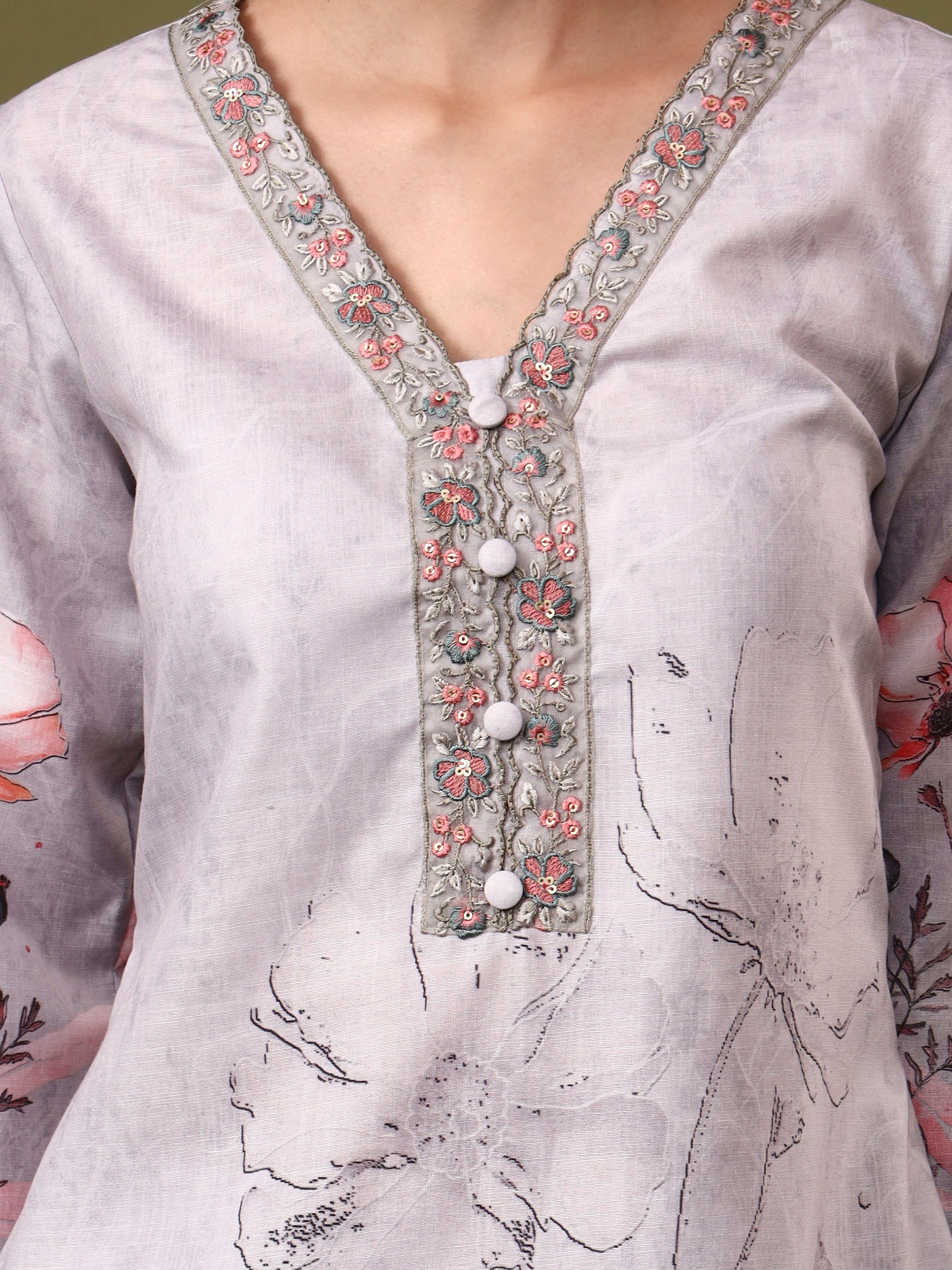 Floral Embroidered Straight Cotton Blend Kurta & Trousers Sets