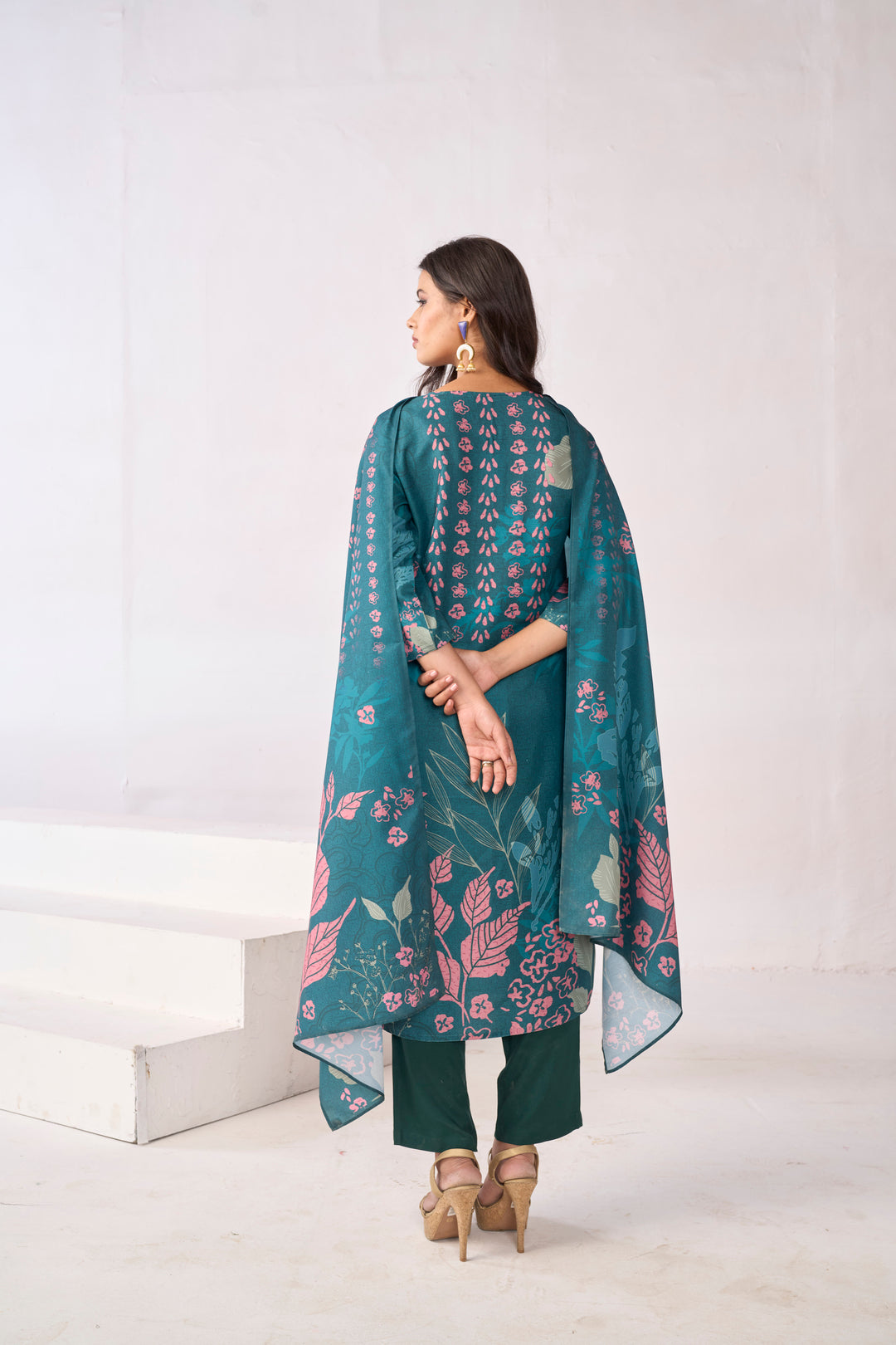 Floral Embroidered Straight Kurta & Trousers Sets