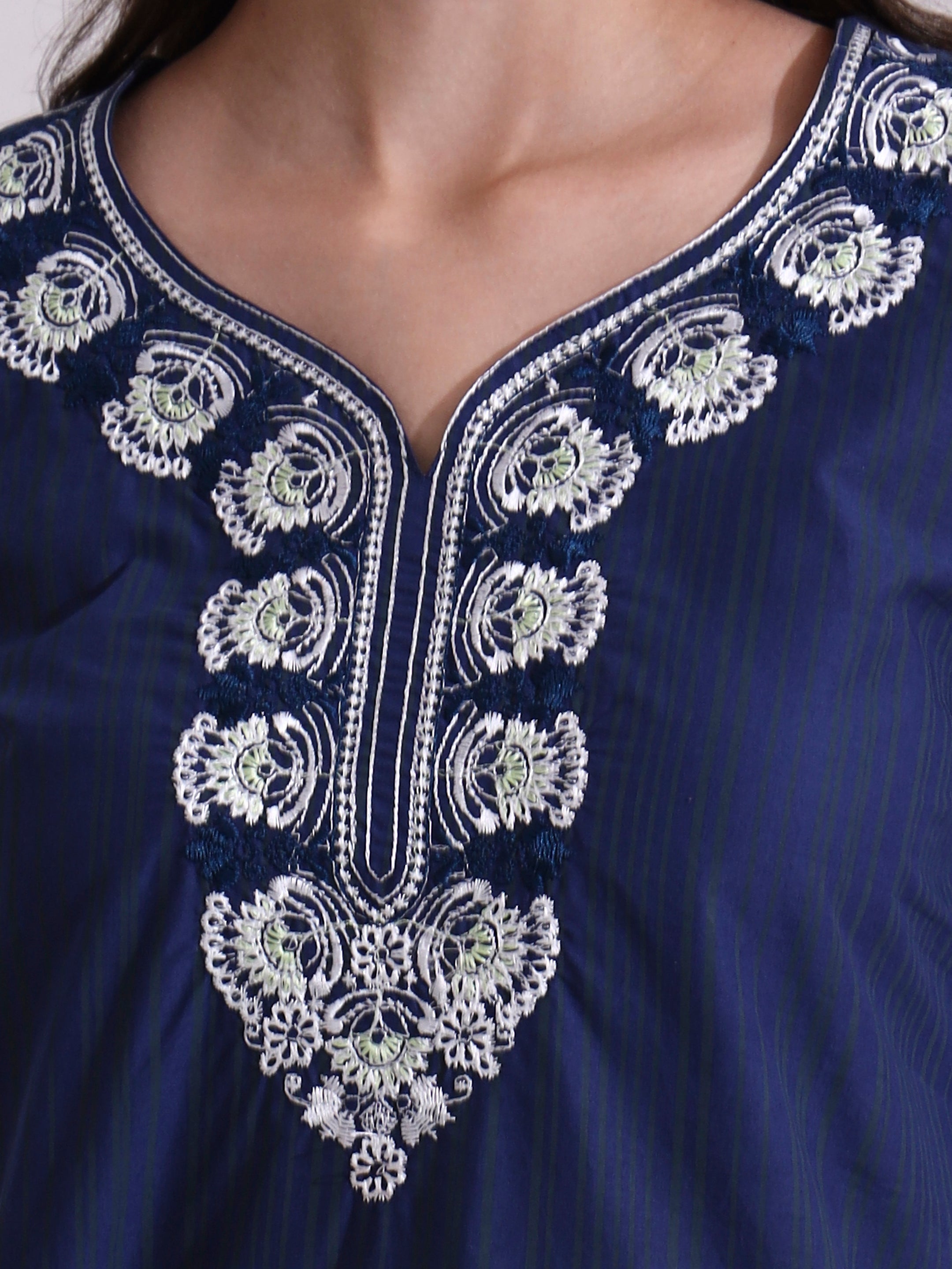 Floral Embroidered Straight Pure Cotton Kurta