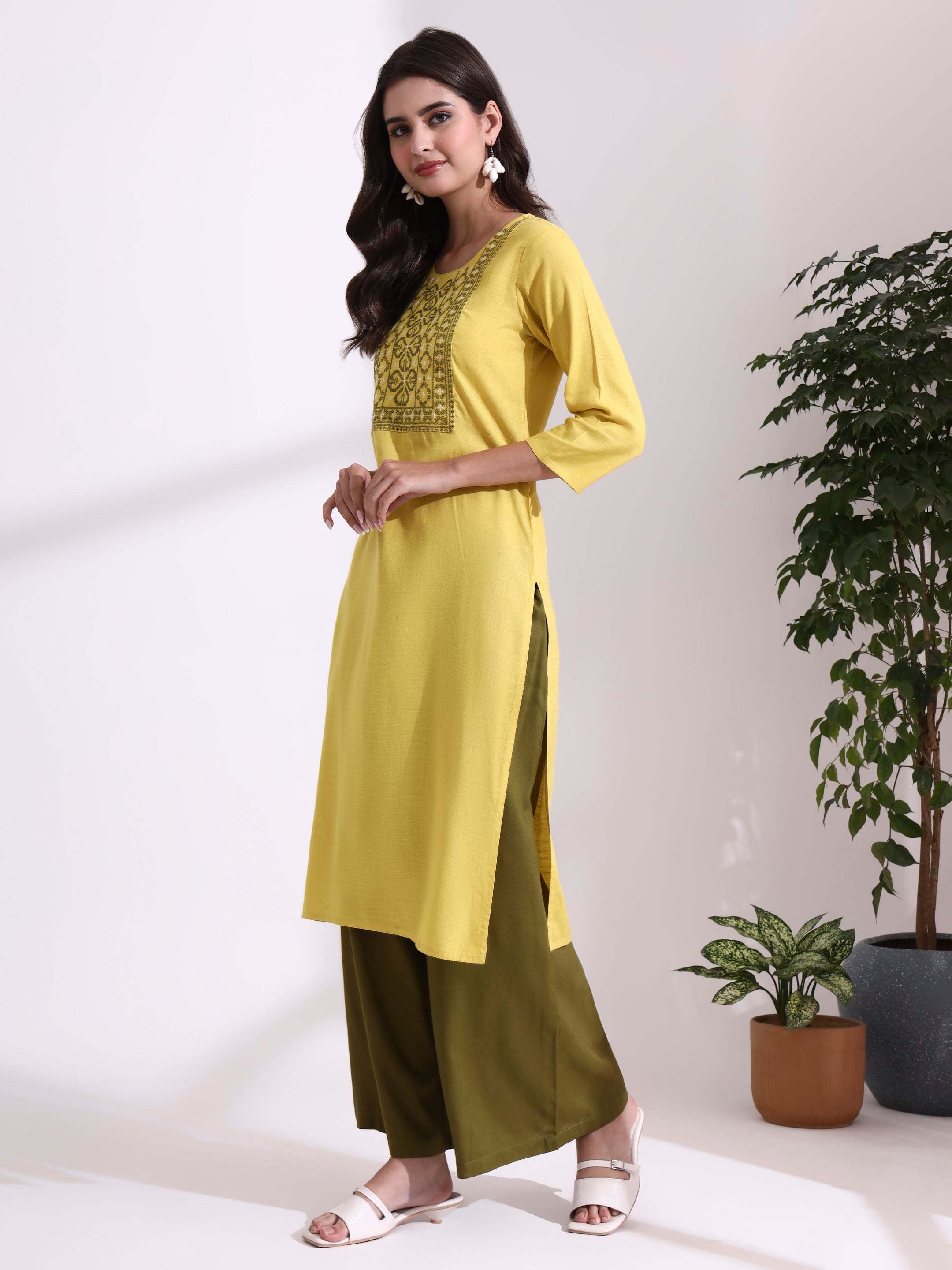 Floral Embroidered A-Line Kurta