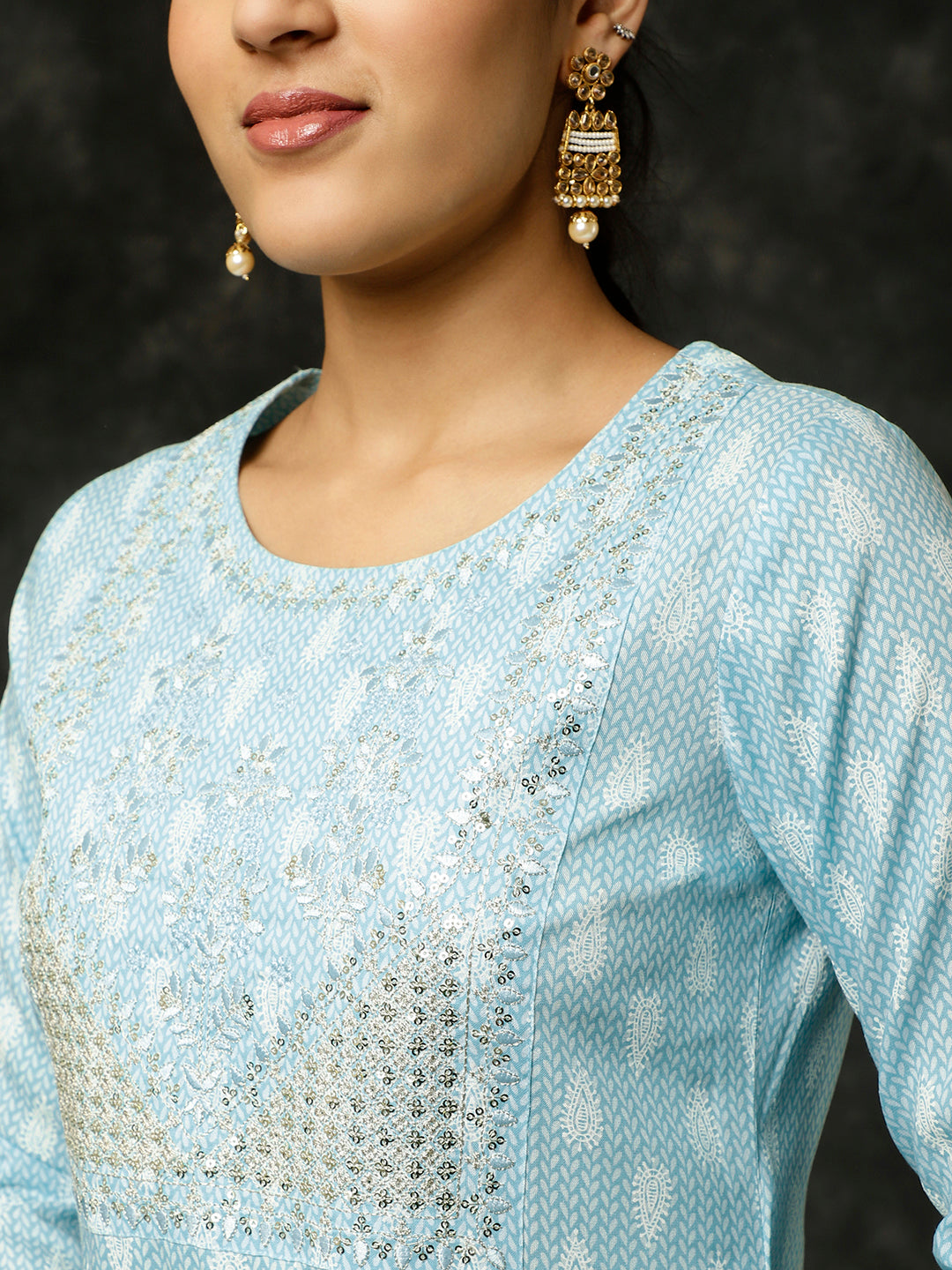 Blue Ethnic Motif Printed Embroidered Straight Kurta