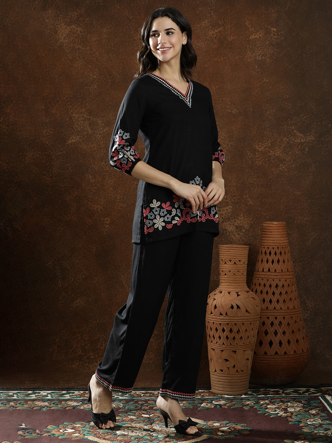 Floral Embroidered Straight Kurta & Trousers Sets