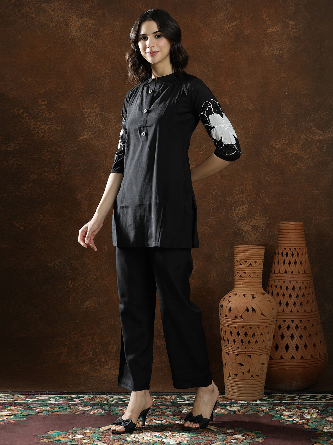 Floral Embroidered Straight Kurta & Trousers Sets