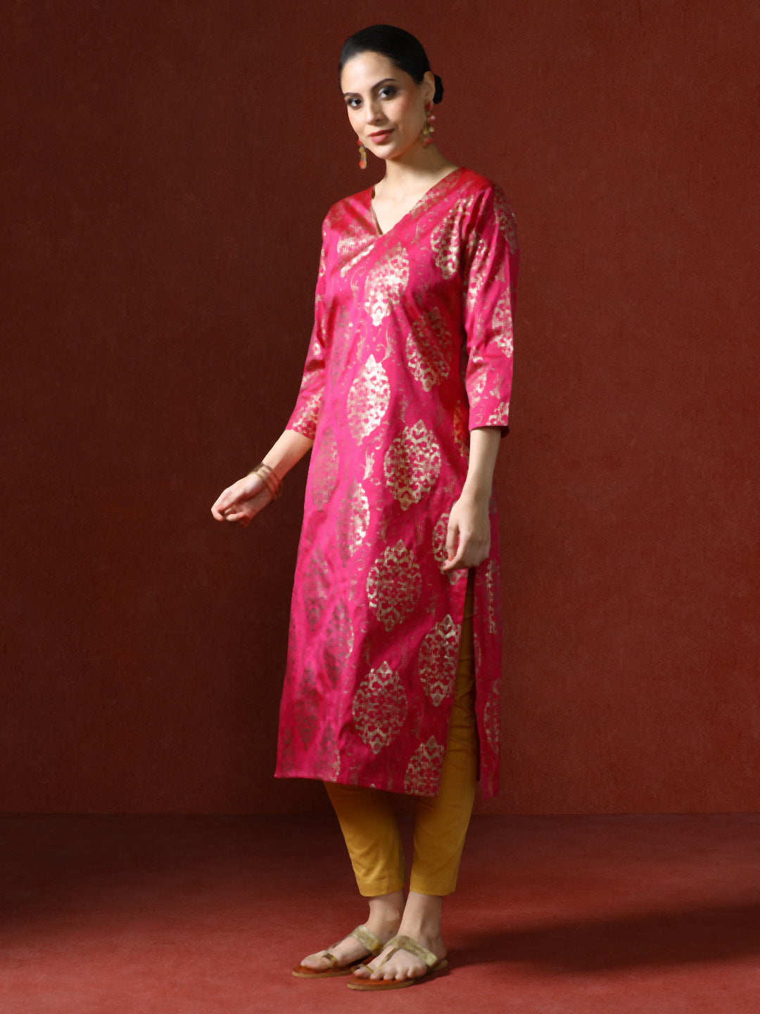 Floral Woven Design Straight Kurta
