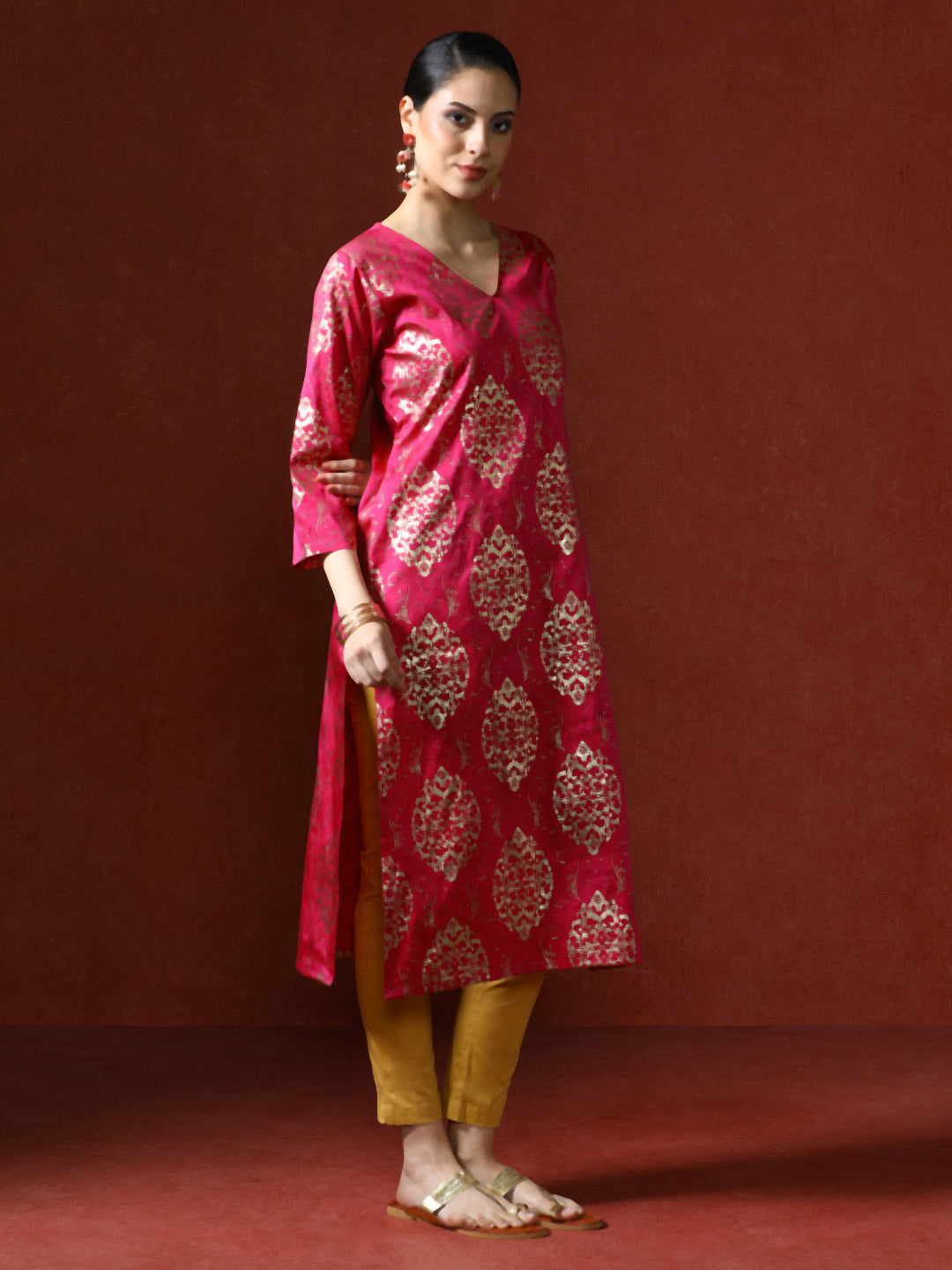 Floral Woven Design Straight Kurta