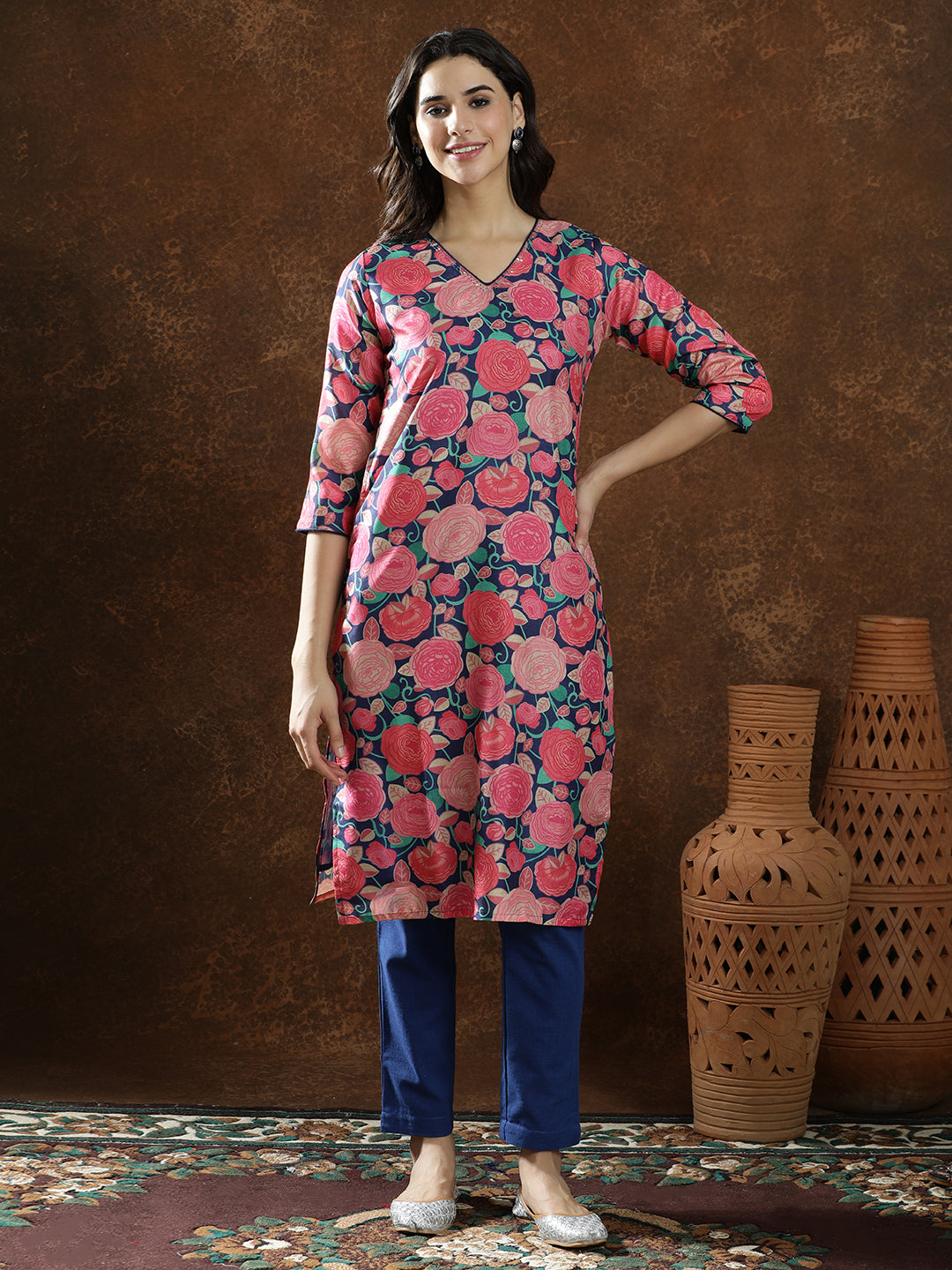 Floral Embroidered Straight Kurta