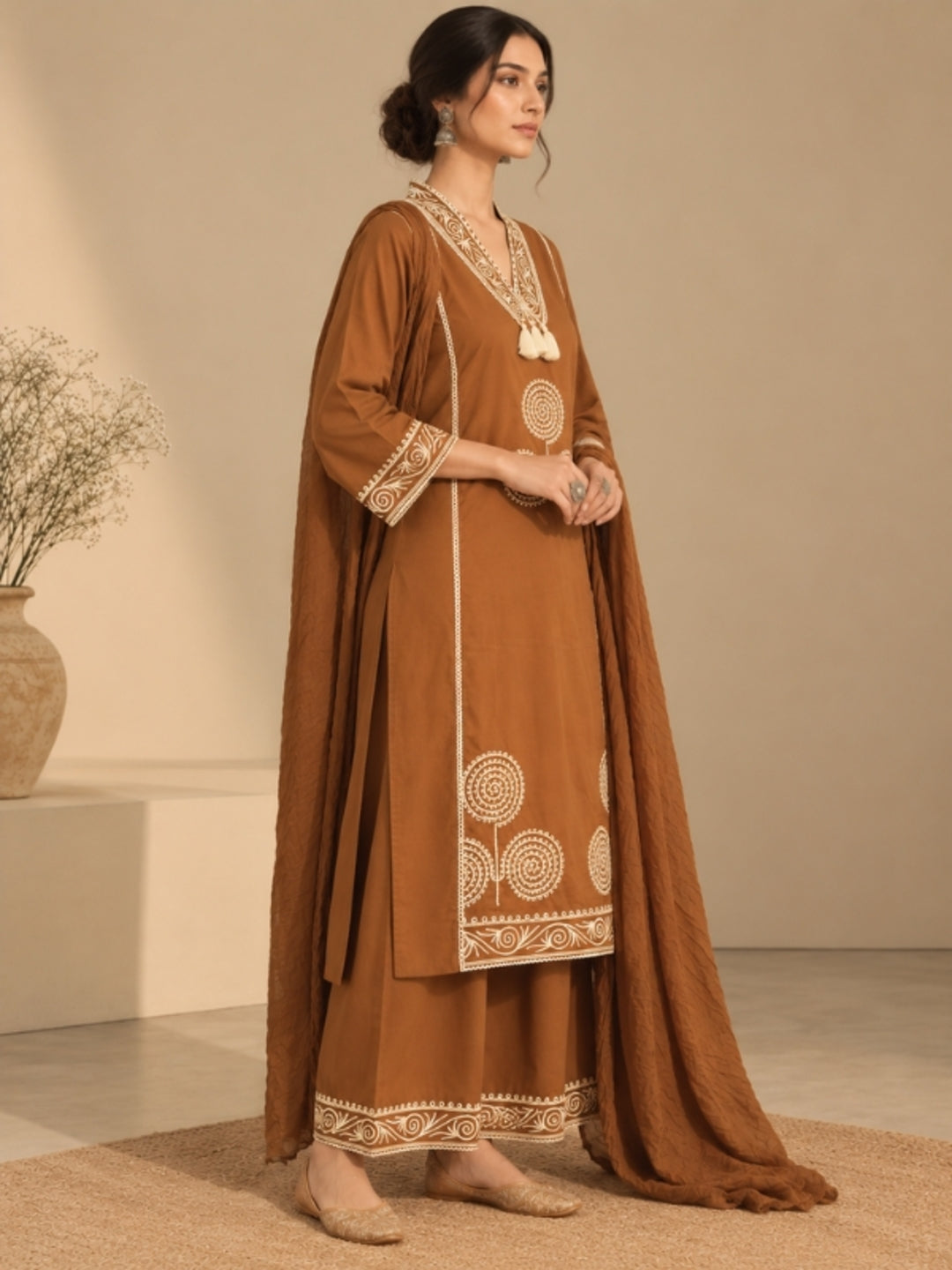 Floral Embroidered Straight Pure Cotton Kurta & Palazzos Sets