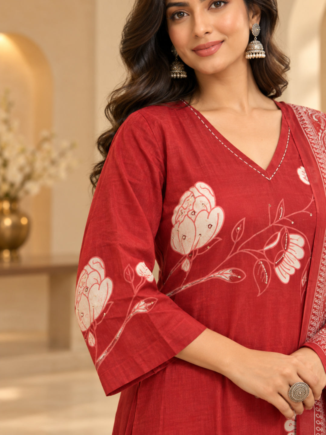 Floral Embroidered Straight Pure Cotton Kurta & Trousers Sets