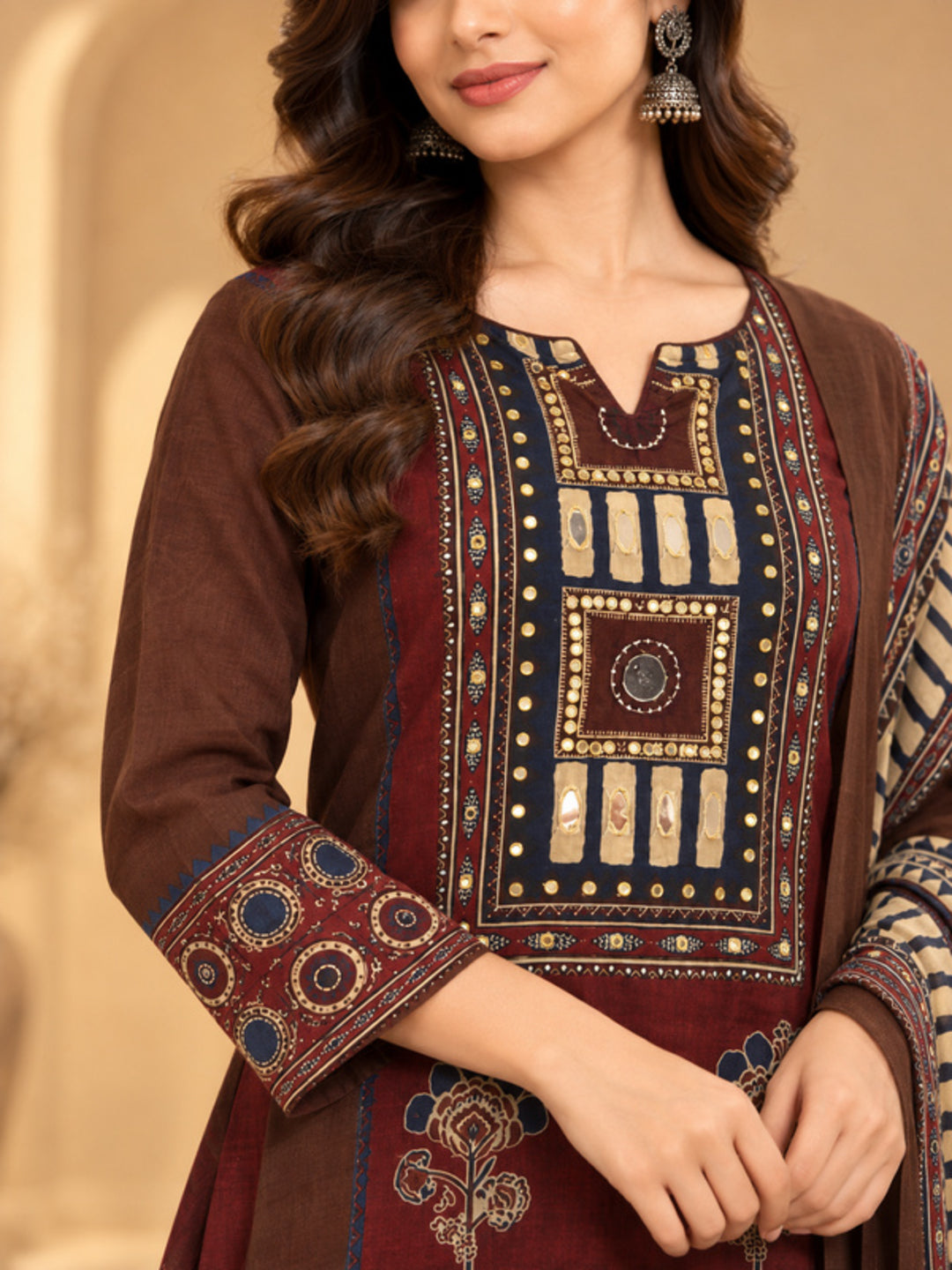 Floral Embroidered Straight Pure Cotton Kurta & Trousers Sets