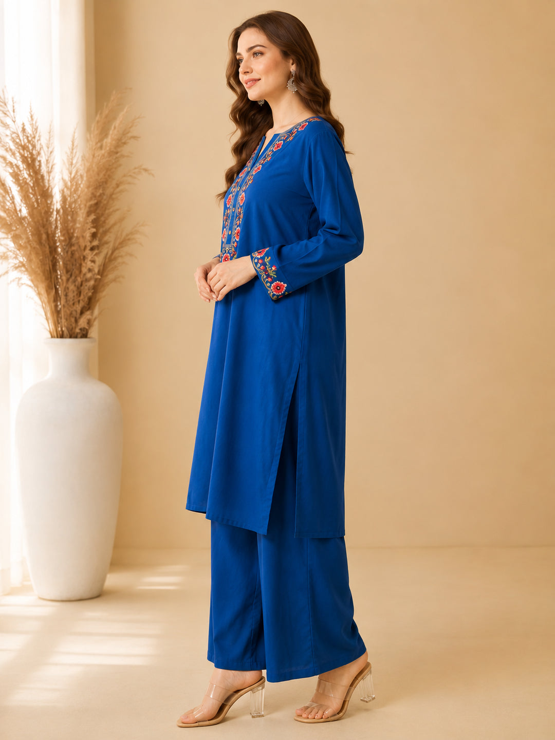 Floral Straight Kurta & Trousers Sets
