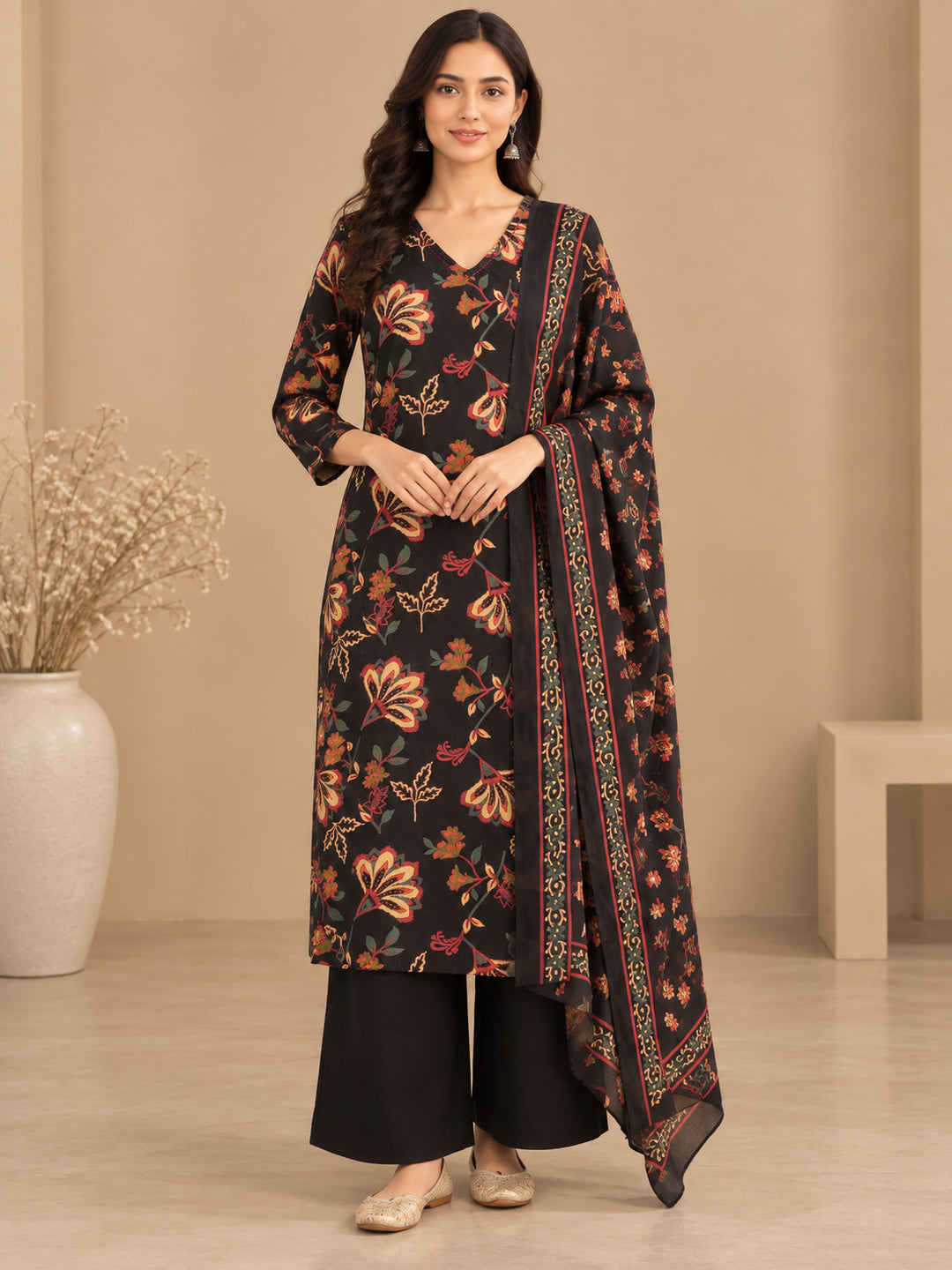 Floral Printed Straight Pure Cotton Kurta & Trousers Sets