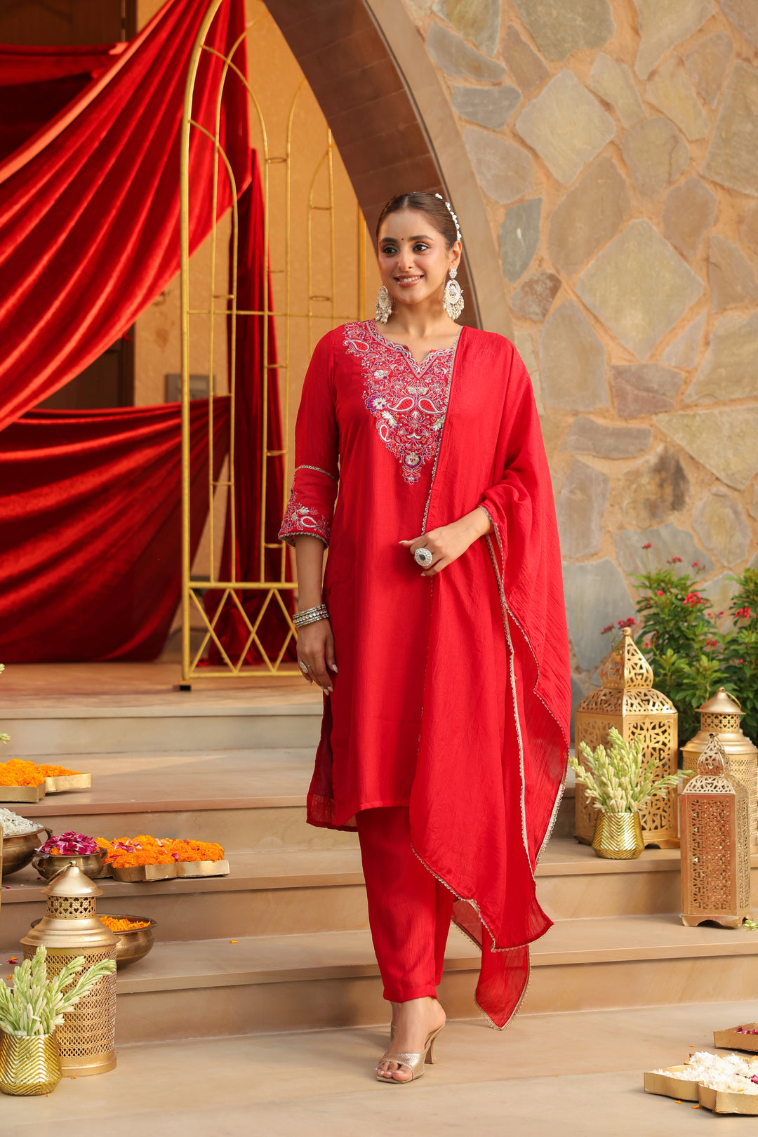 Floral Embroidered Straight Kurta & Trousers Sets