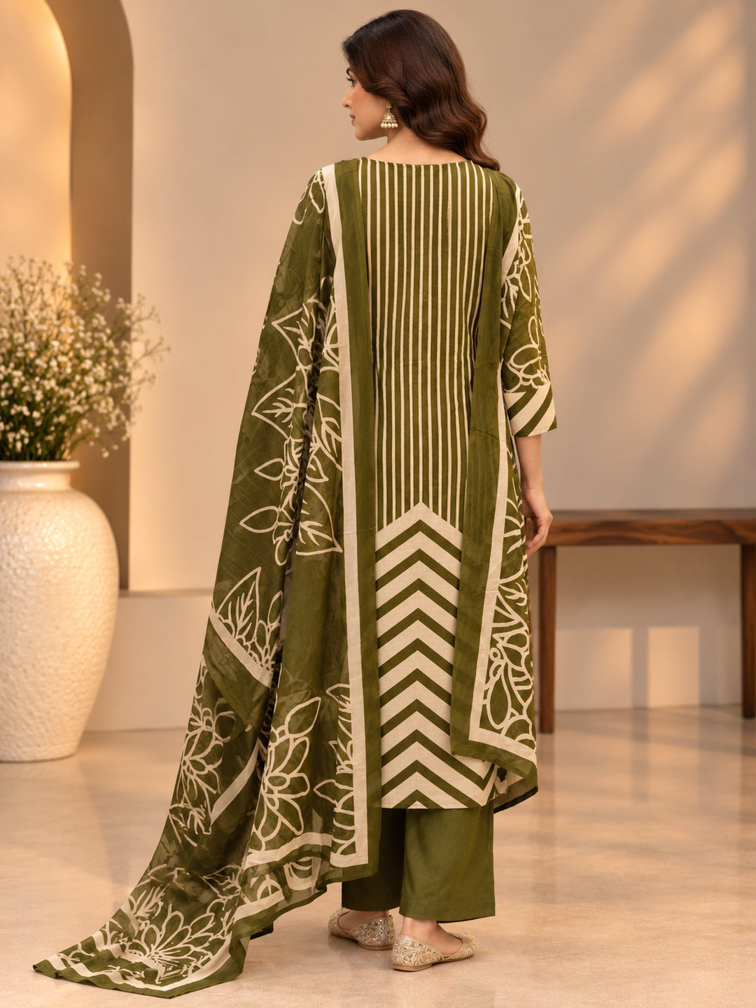 Floral Embroidered Straight Cotton Kurta & Trousers Sets