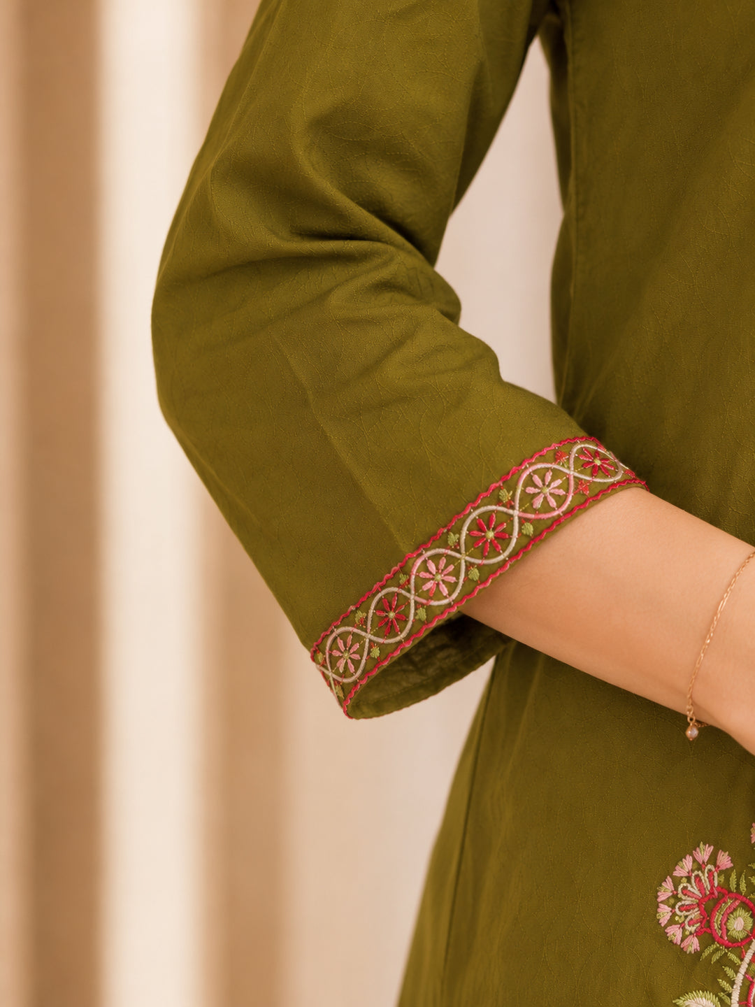 Women Straight Printed Pure Cotton Kurta Sets