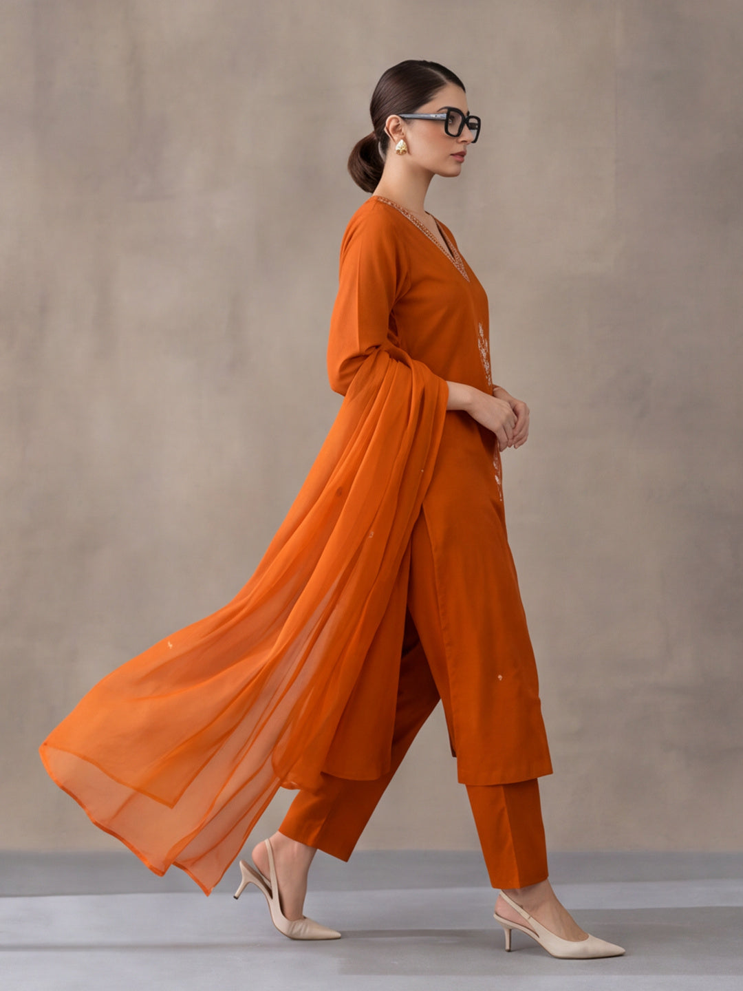 Women Straight Printed Pure Cotton Kurta Sets