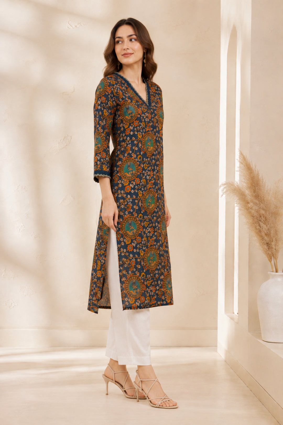 Floral Embroidered Straight Pure Cotton Kurta