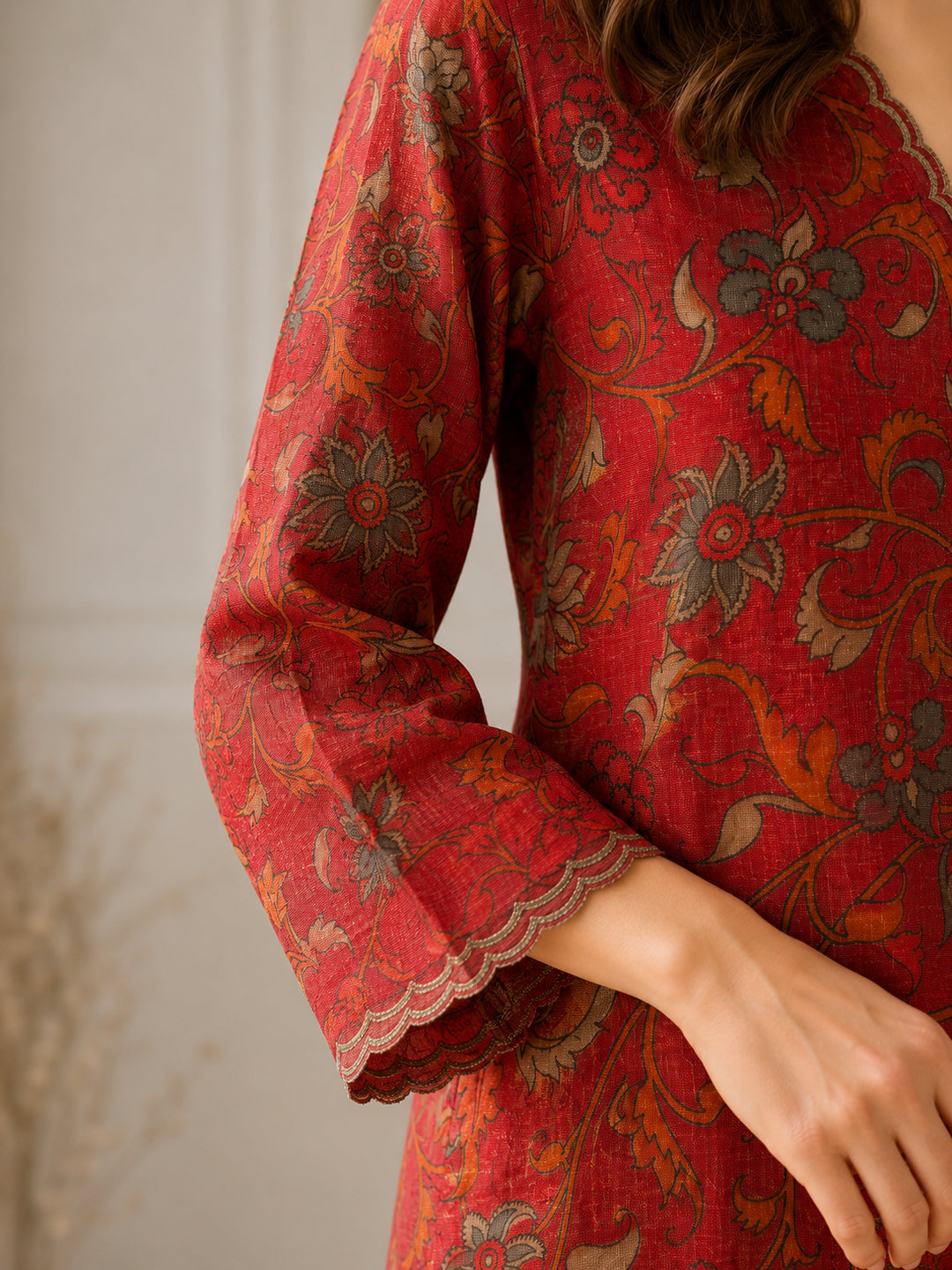Floral Embroidered Straight Pure Cotton Kurta