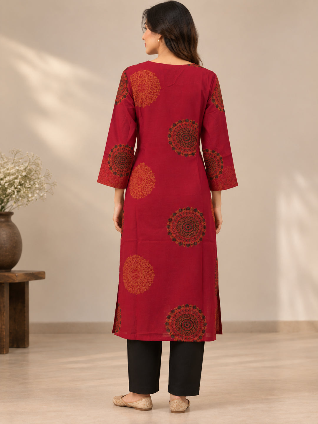 Floral Embroidered Straight Cotton Kurta