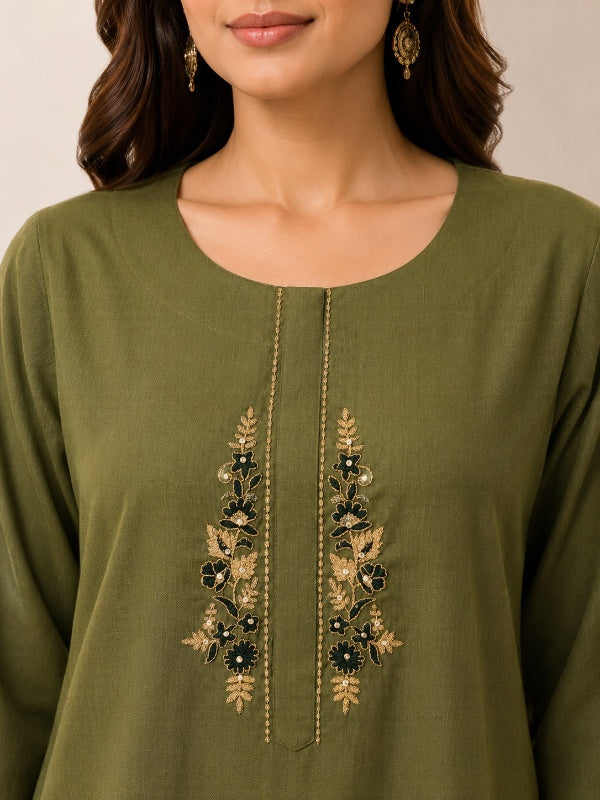 Solid Embroidered Straight Kurta