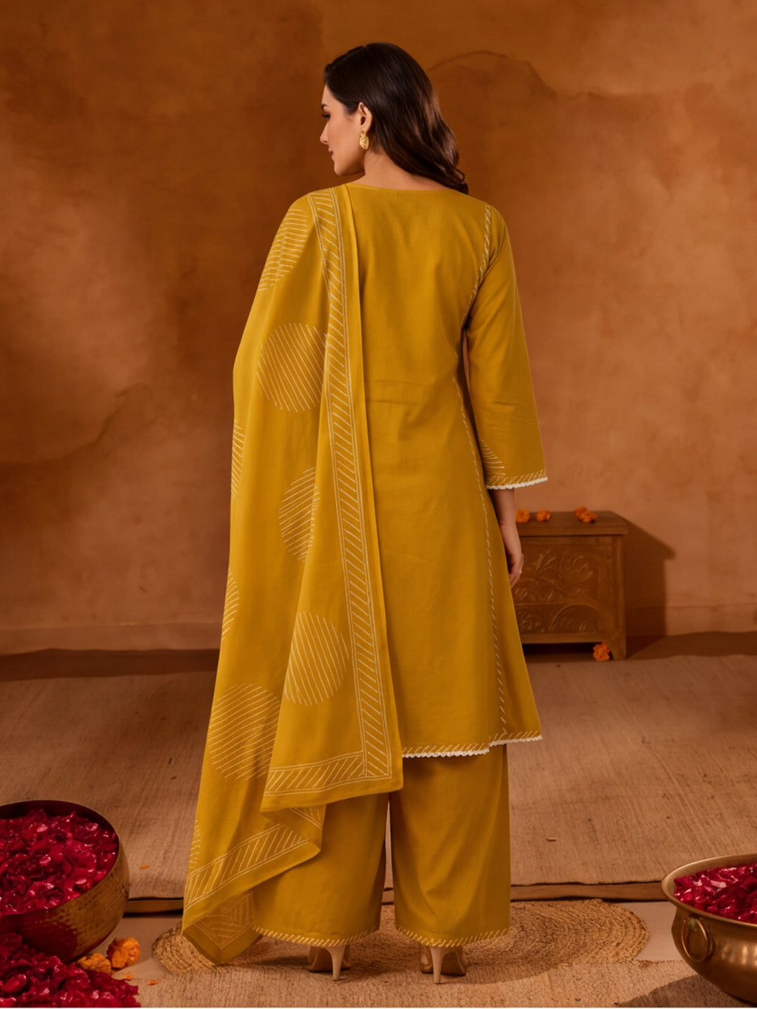Floral Embroidered A-Line Pure Cotton Kurta & Palazzos Sets