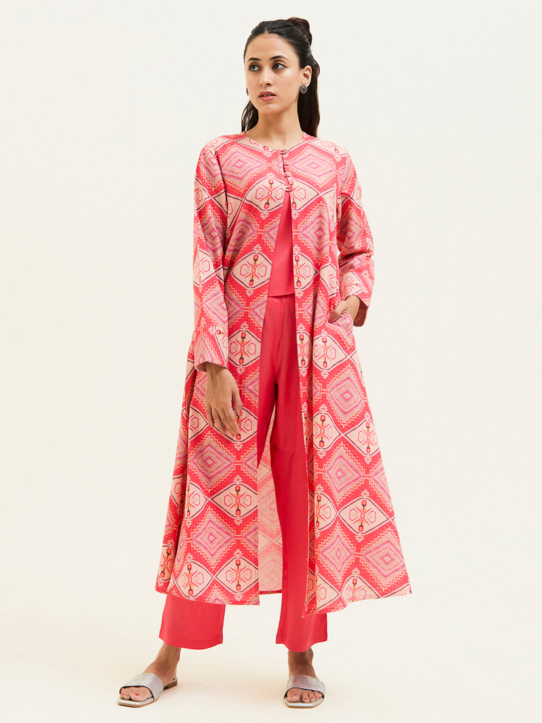 Peach Geometric Printed Co-ord Set With Shrug