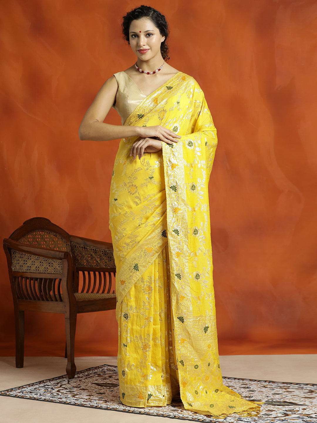 Yellow Silk Banarasi Floral Zari Woven Design Yellow Saree