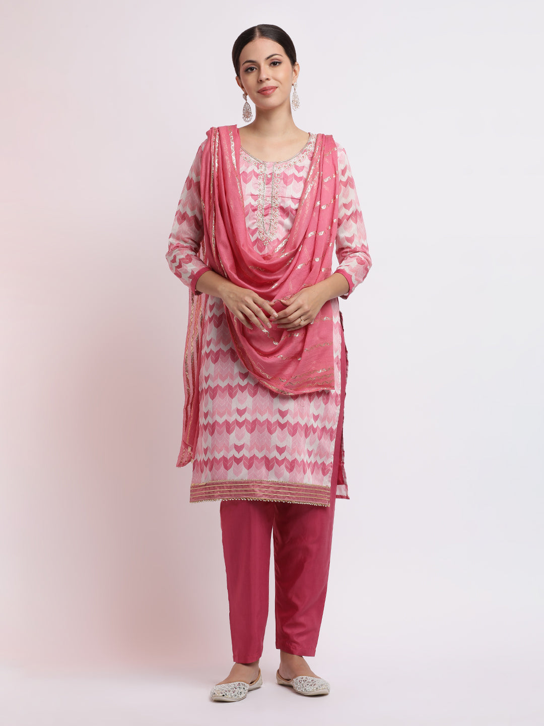 Pink Embroidered Cotton Blend Kurta Set With Dupatta