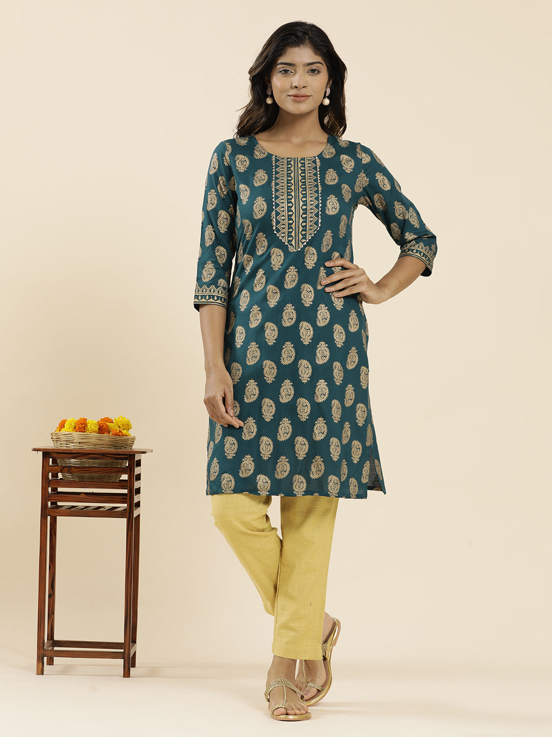 Teal Blue Ethnic Motif Printed Straight Kurta