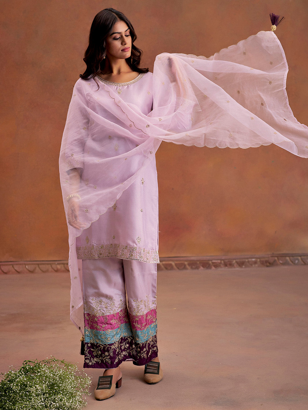 Lilac Zardozi Embroidered Festive Kurta Set With Dupatta