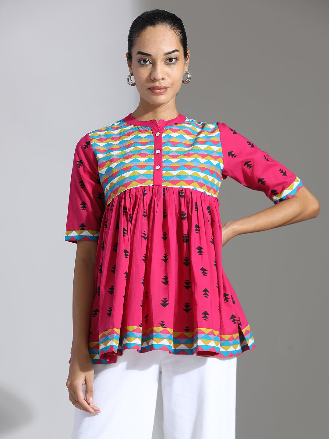 Geometric Printed Gathered Cotton Top