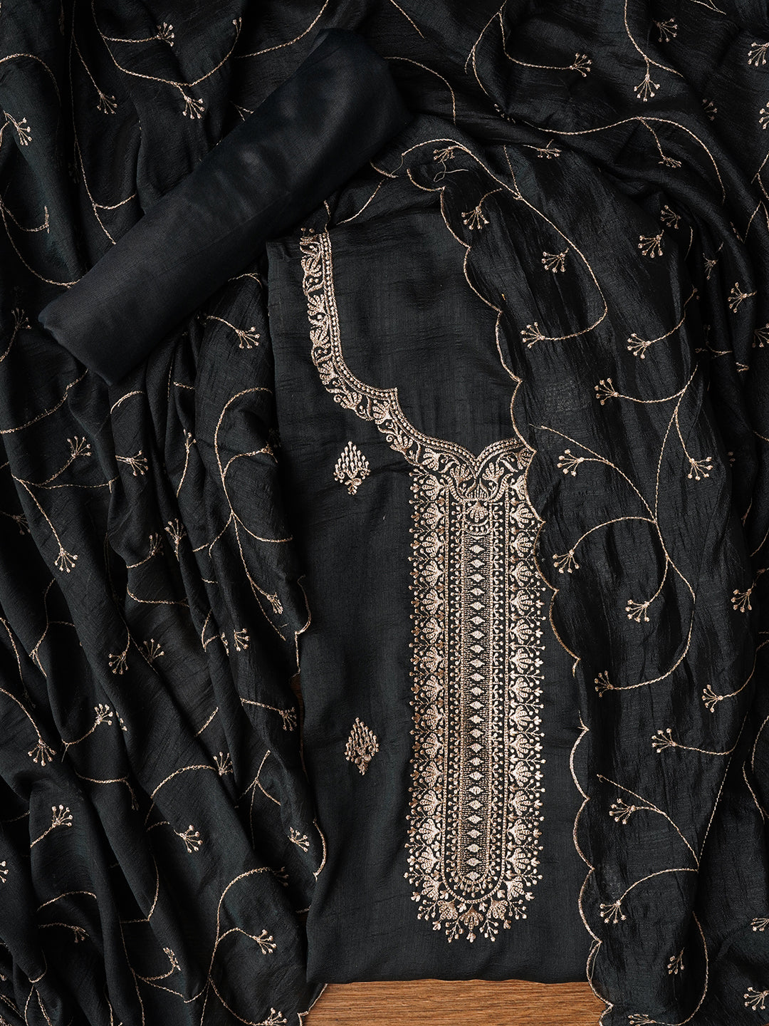 Grey Unstitched Embroidered Silk Blend Dress Material With Dupatta