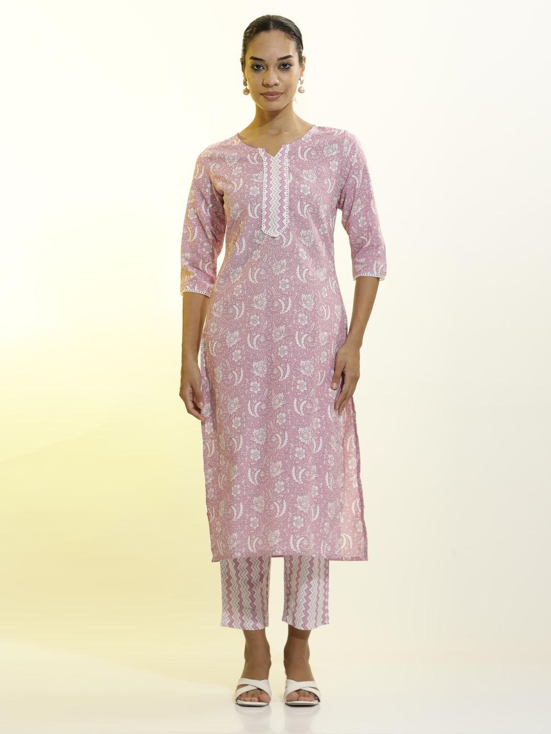 Lavender Floral Printed Cotton Blend Kurta Set